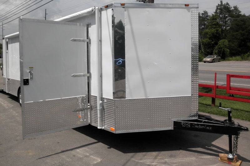 Enclosed Trailer 8.5’x24′ White – Lawn Mower Car Bike Hauler Storage - Image 4