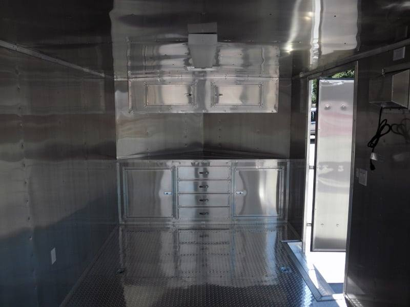 Enclosed Trailer 8.5’x26′ Red – Motorcycle Car Bike Hauler Storage - Image 16