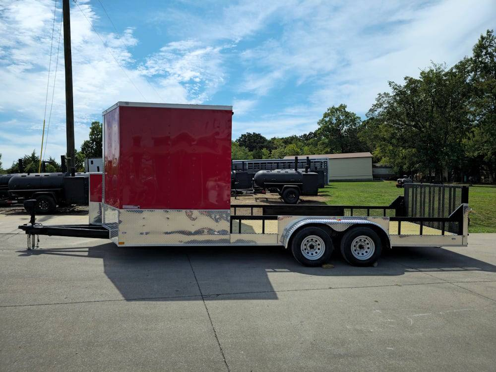Enclosed Trailer 7′ X 20′ Red Hybrid Trailer Landscaping Equipment etc.. - Image 4