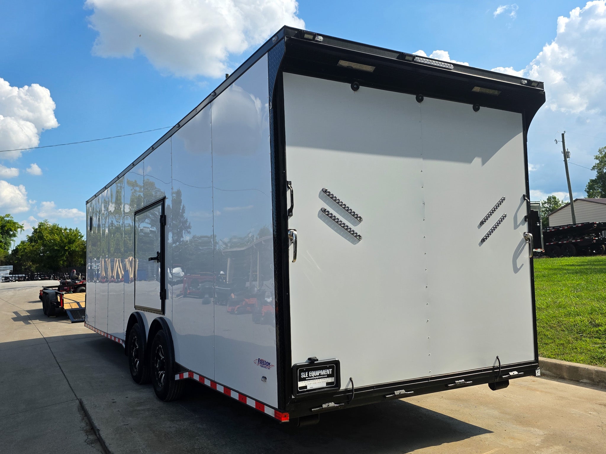8.5×28 Enclosed Trailer For Race, Show Car Fully Loaded (2) 7,000LB Axle 14K GVWR - Image 7