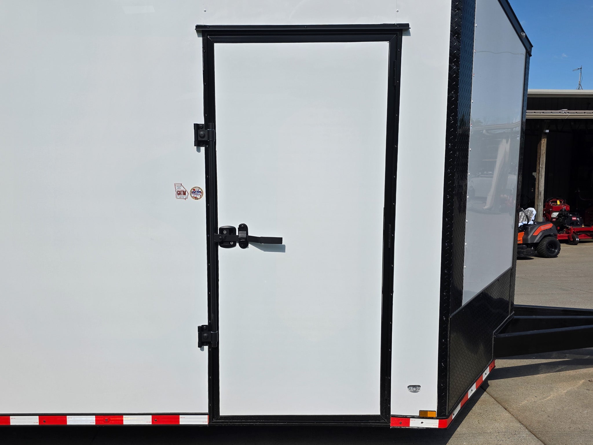 8.5×28 Enclosed Trailer For Race, Show Car Fully Loaded (2) 7,000LB Axle 14K GVWR - Image 24