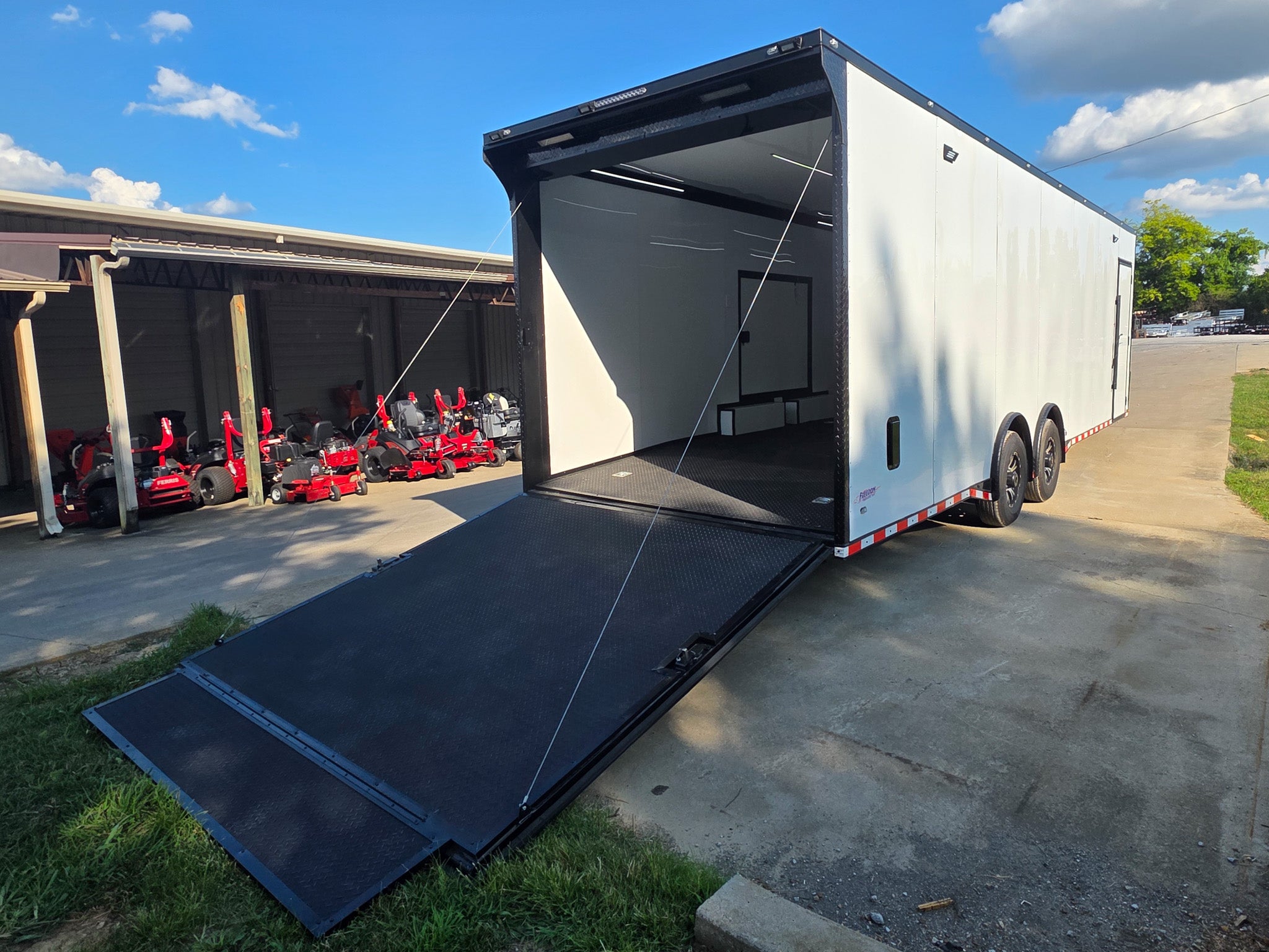 8.5×28 Enclosed Trailer For Race, Show Car Fully Loaded (2) 7,000LB Axle 14K GVWR - Image 10