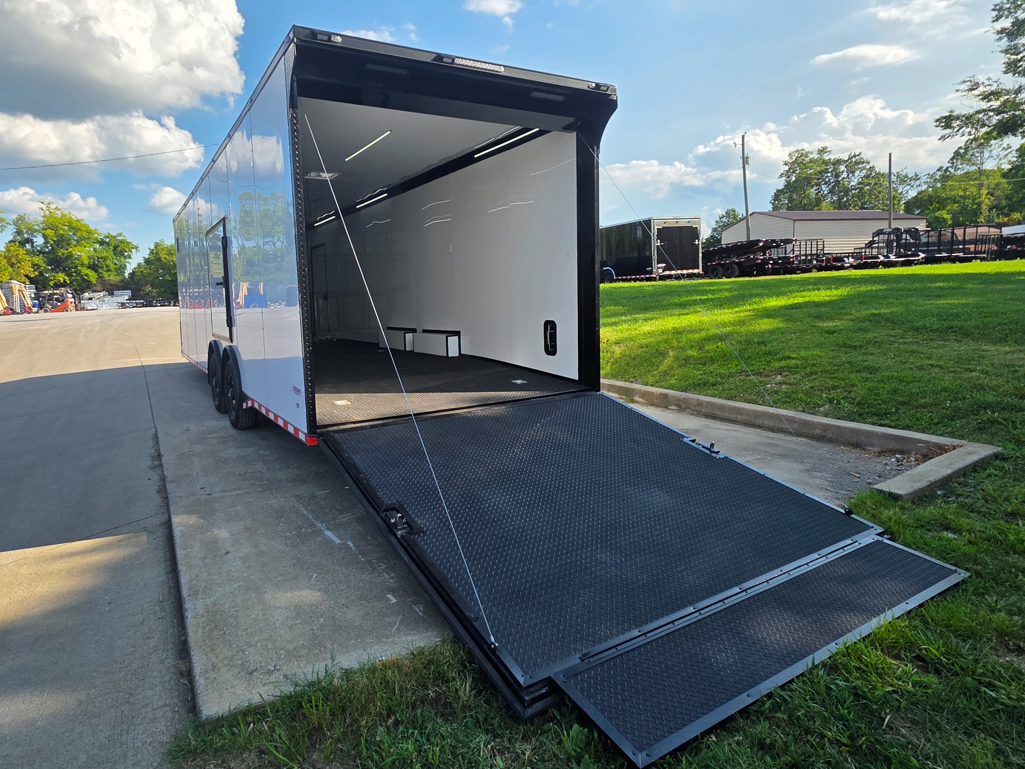 8.5×28 Enclosed Trailer For Race, Show Car Fully Loaded (2) 7,000LB Axle 14K GVWR - Image 12