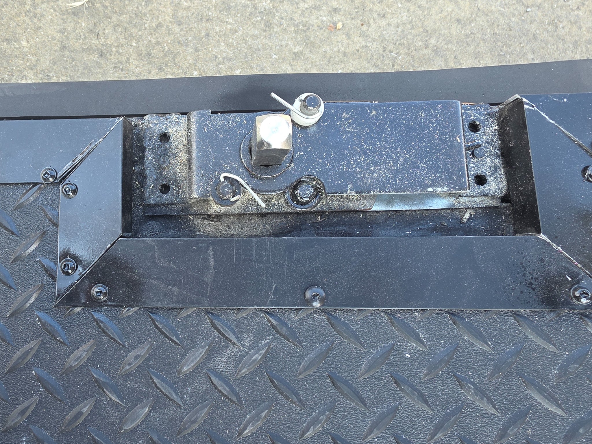 8.5×28 Enclosed Trailer For Race, Show Car Fully Loaded (2) 7,000LB Axle 14K GVWR - Image 38