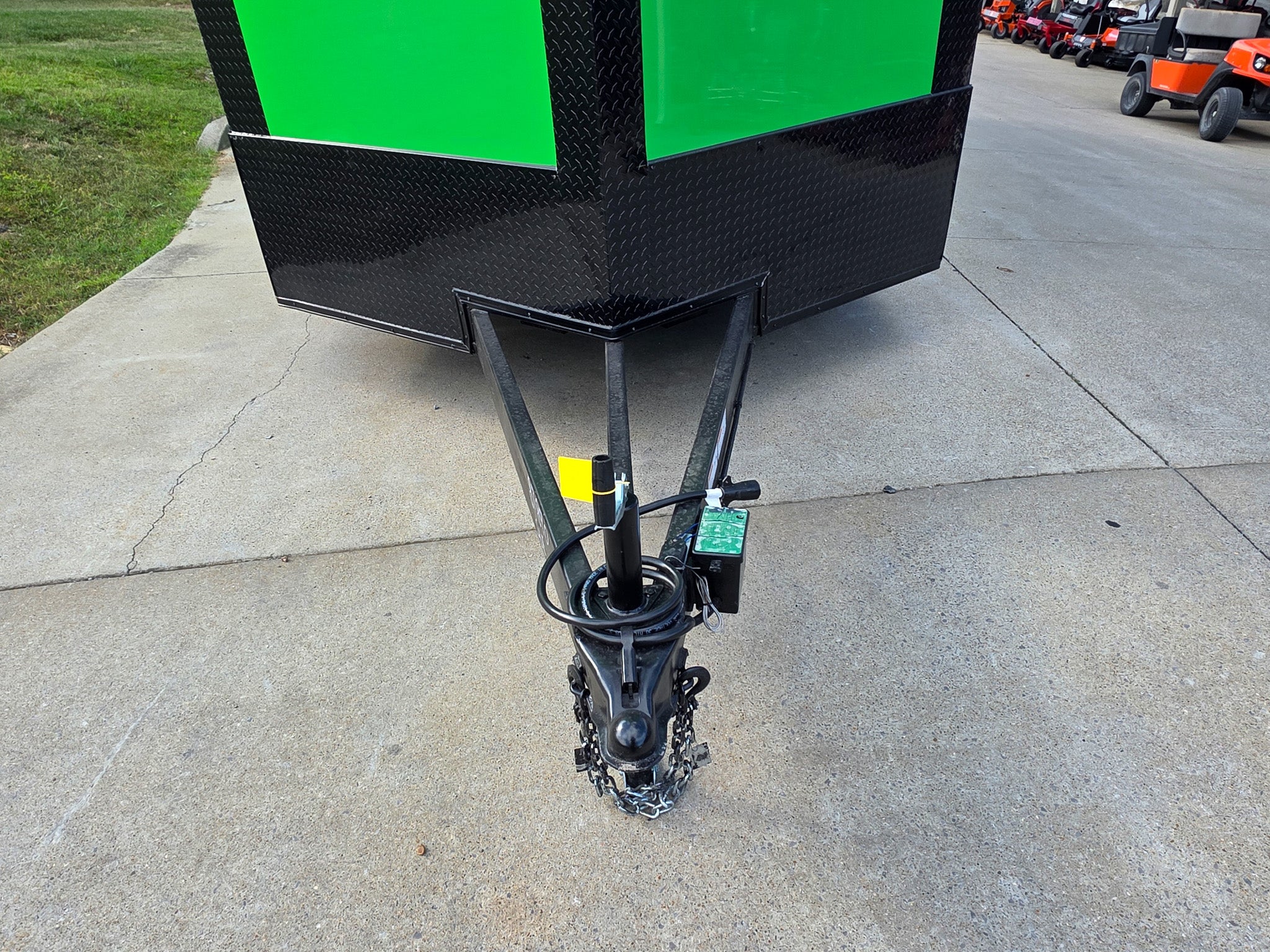 8.5×24 Lime Green w/ Blackout V-Nose Car Hauler Enclosed Trailer 9ft Interior (2) 5,200lb Axles - Image 5