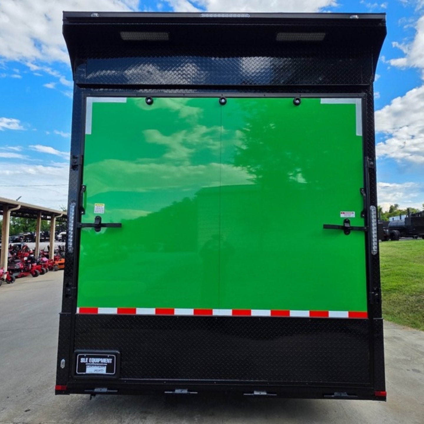 8.5×24 Lime Green w/ Blackout V-Nose Car Hauler Enclosed Trailer 9ft Interior (2) 5,200lb Axles - Image 8