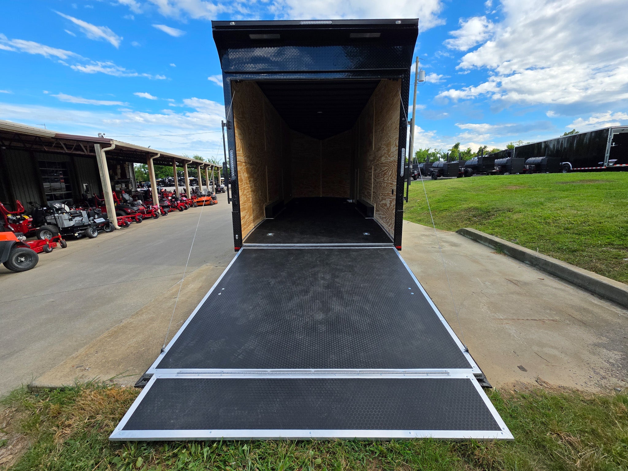 8.5×24 Lime Green w/ Blackout V-Nose Car Hauler Enclosed Trailer 9ft Interior (2) 5,200lb Axles - Image 11