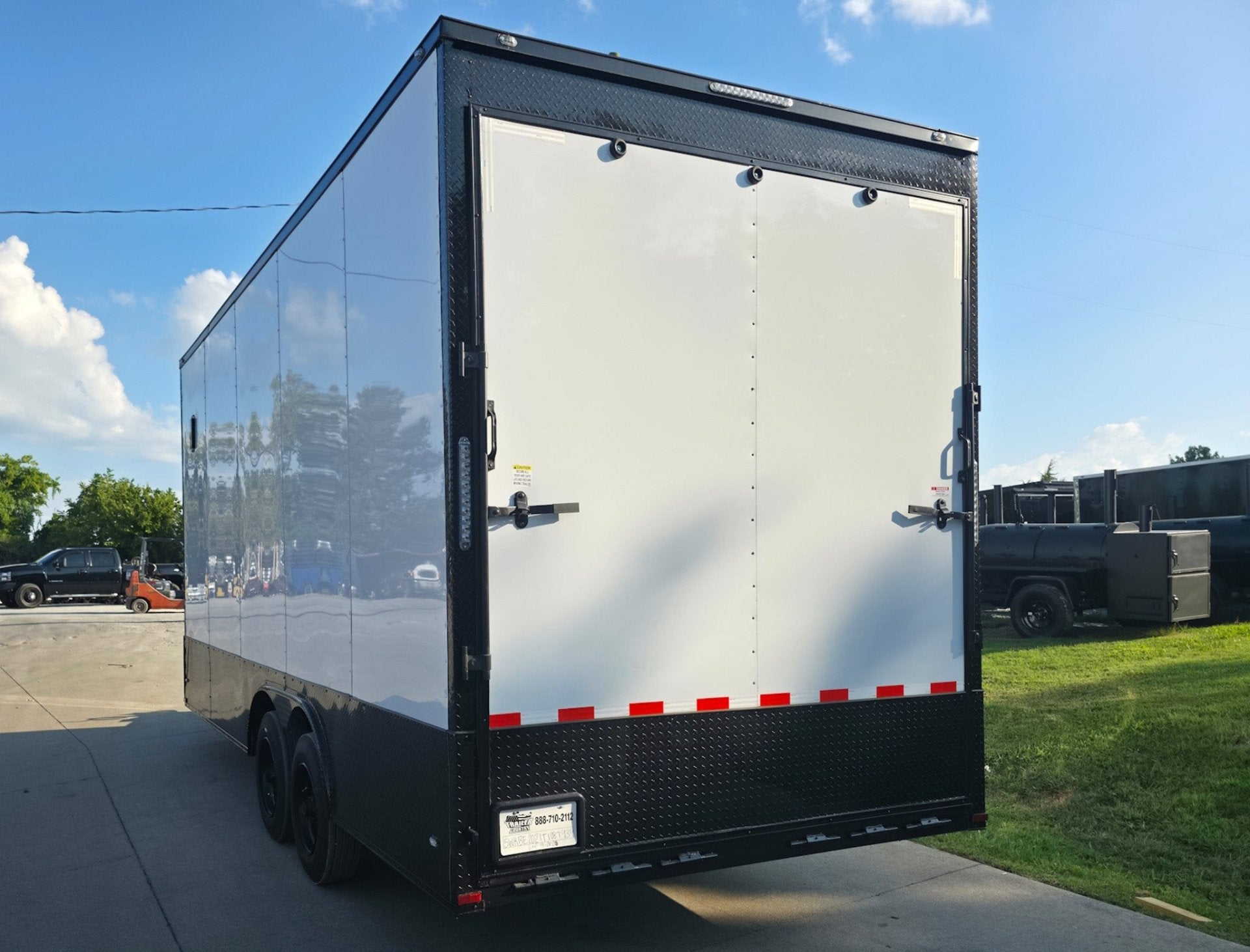 8.5×20 White V-Nose Enclosed Trailer with Blackout Pkg 9′ Interior (2) 10,000LB Axles - Image 8