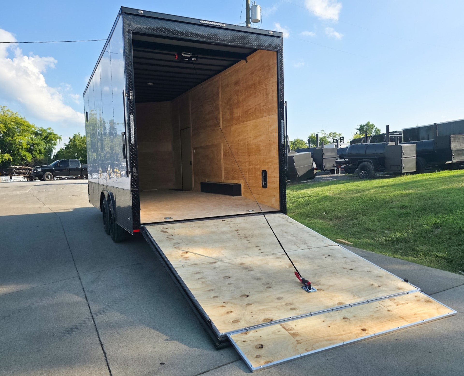 8.5×20 White V-Nose Enclosed Trailer with Blackout Pkg 9′ Interior (2) 10,000LB Axles - Image 10