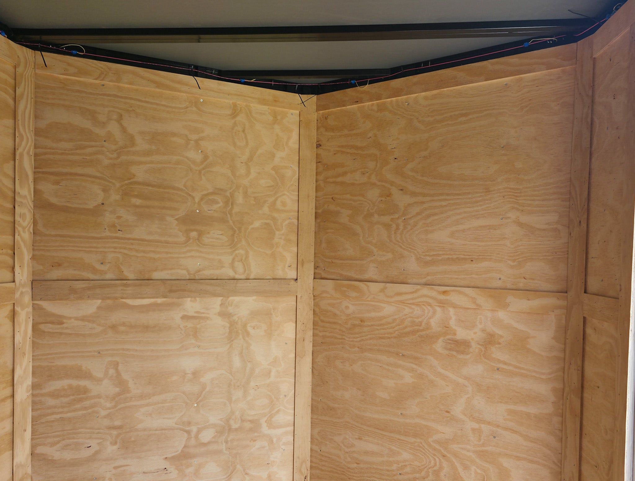 7×18 Hybrid Enclosed Trailer with Side Door (2) 5,200lb Axles Storage - Image 18