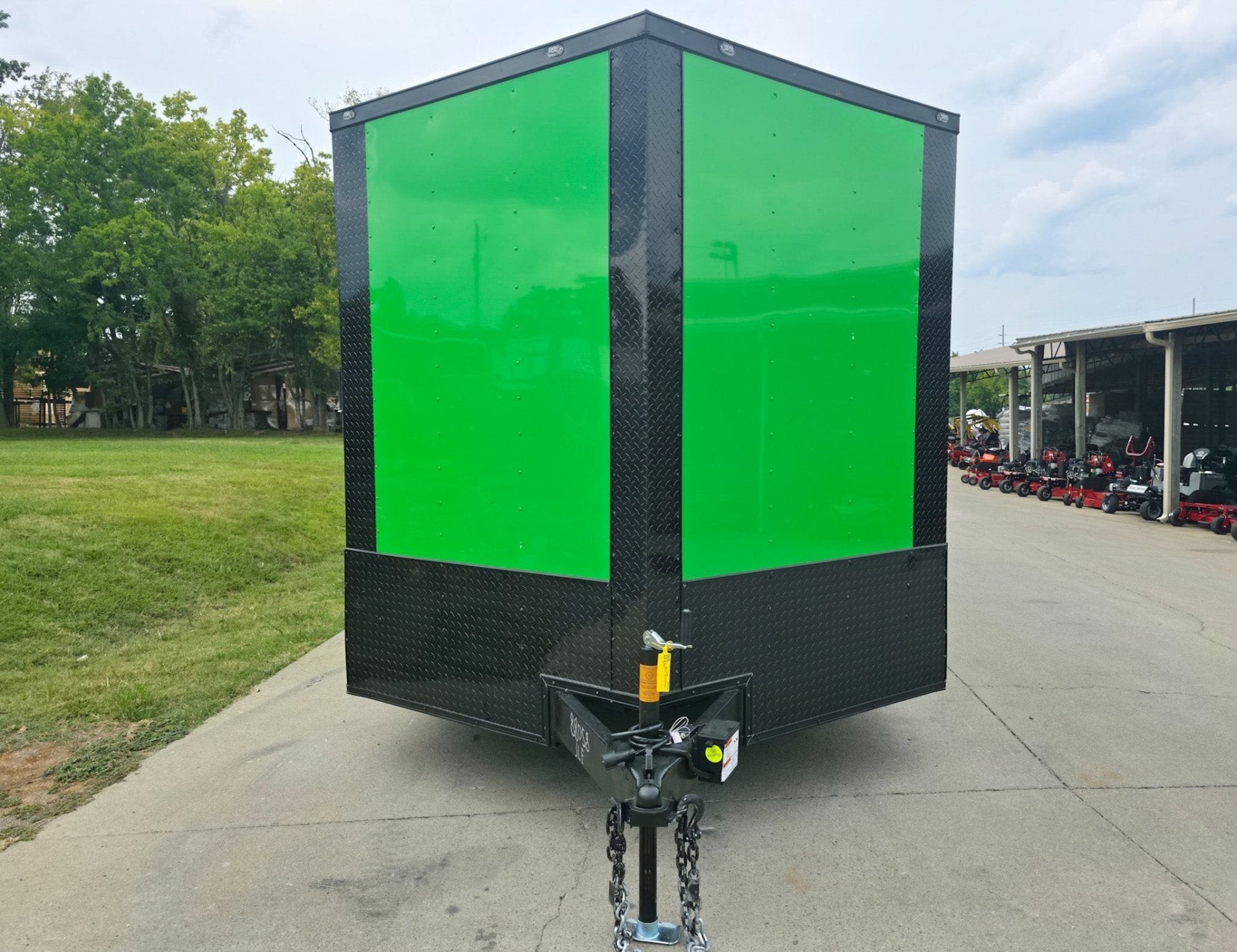 8.5×24 V Nose Neon Green Enclosed Trailer (2) 5200 LB Axles With Brakes 7 Ft Interior Height With Black Out Package - Image 3