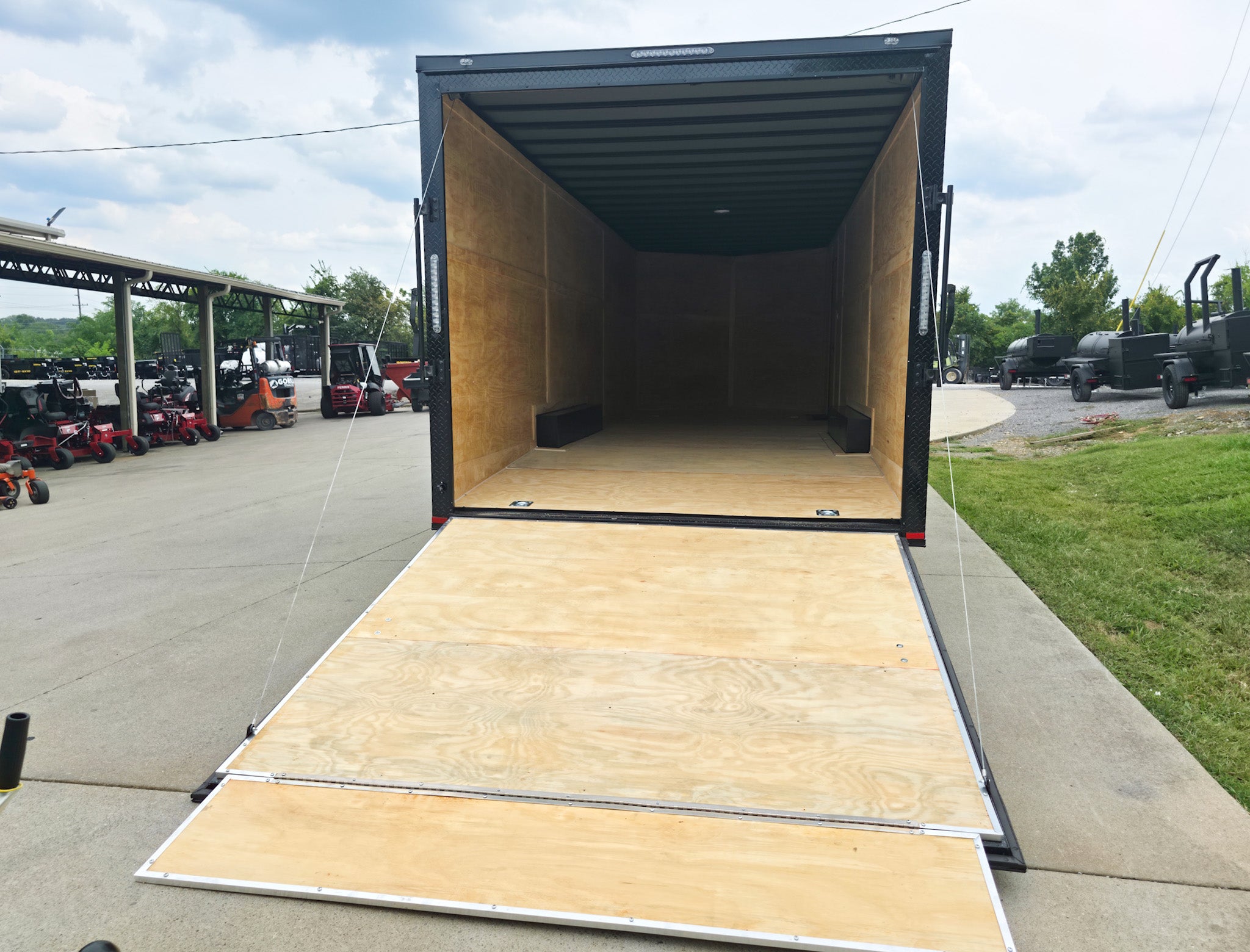 8.5×24 V Nose Neon Green Enclosed Trailer (2) 5200 LB Axles With Brakes 7 Ft Interior Height With Black Out Package - Image 11