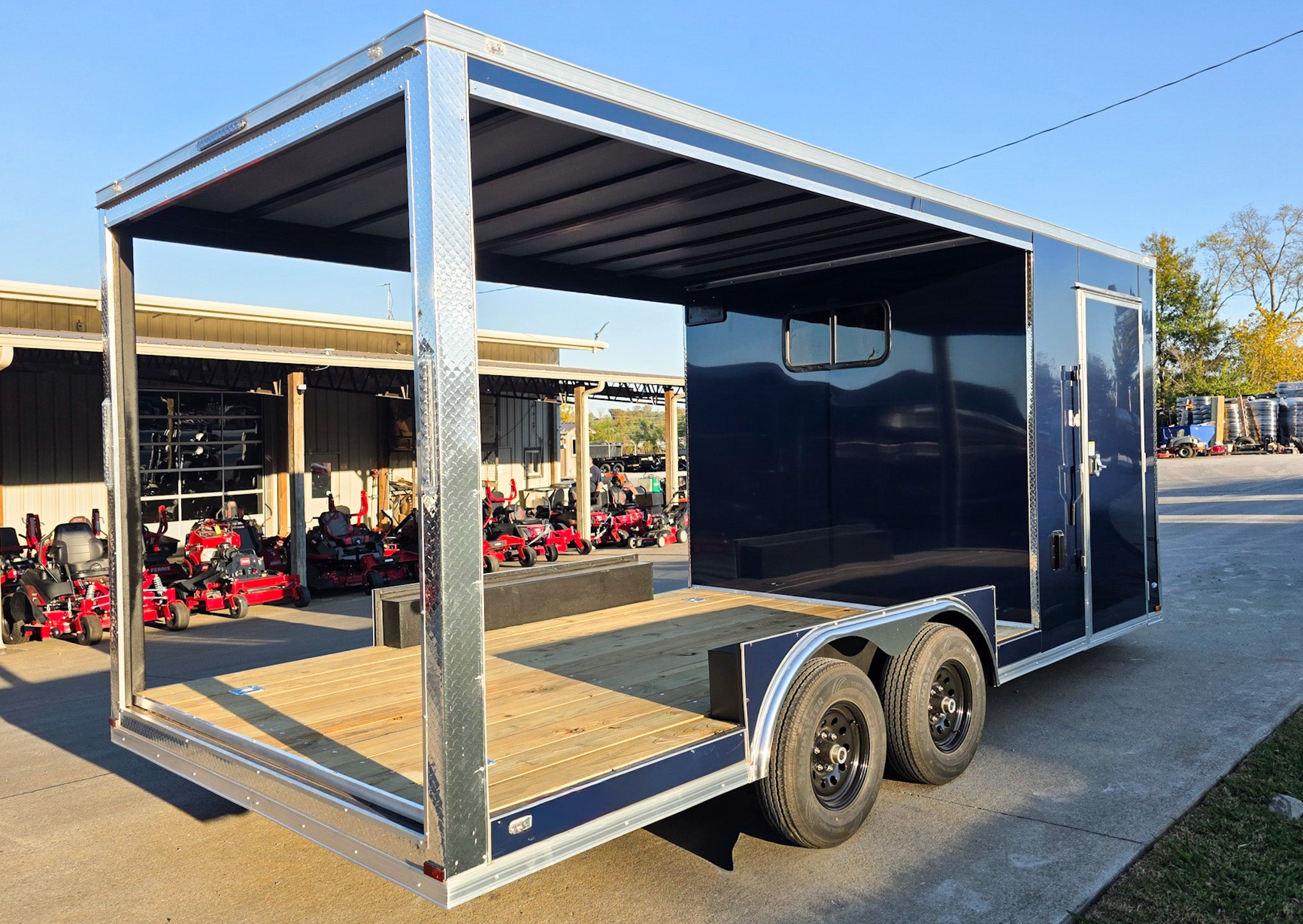 8.5×18 Indigo Enclosed Trailer Hybrid V-Nose with Roof (2)5,200LB Axles - Image 7