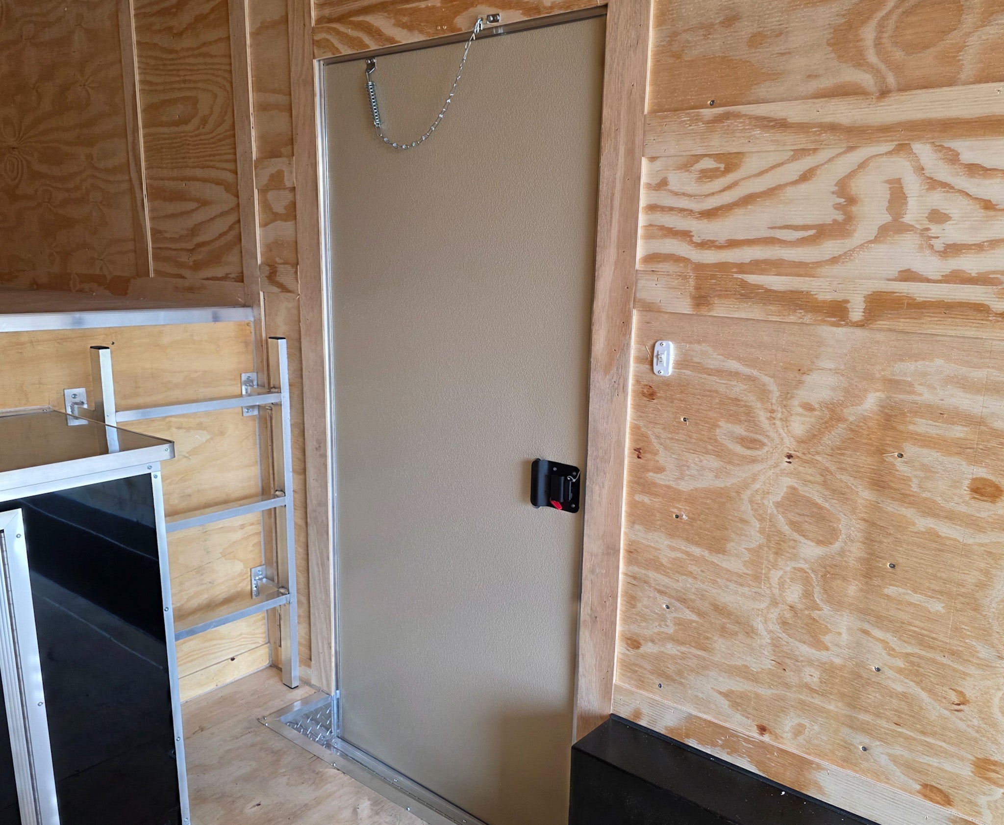 8.5X26 Gooseneck Enclosed Trailer with 9′ Interior (3) 7,000lb Axles - Image 29