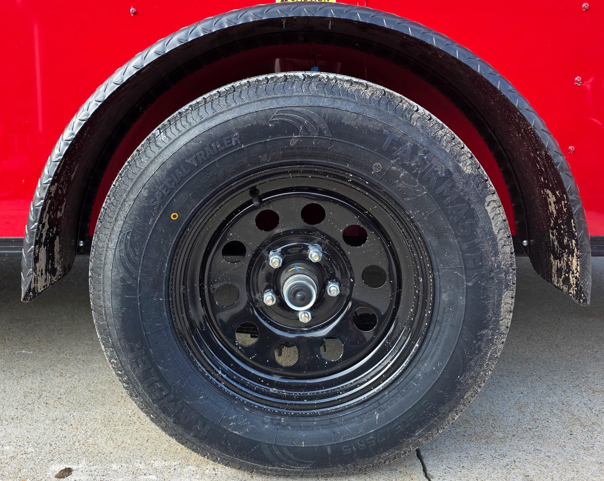 6×12 Enclosed Trailer Red V-Nose Blackout Package (1) 3,500lb Axle with Windows - Image 27