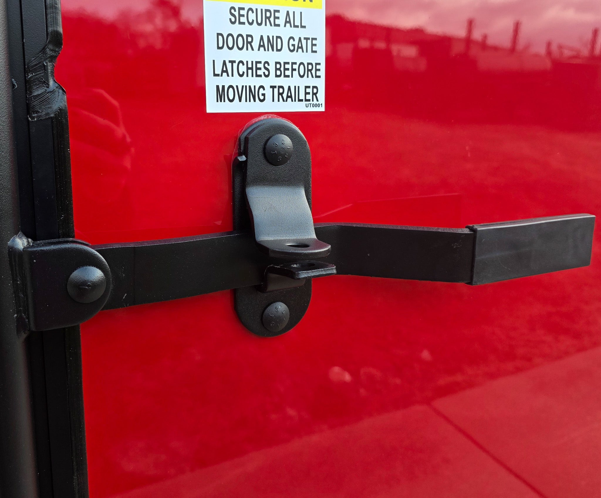 6×12 Enclosed Trailer Red V-Nose Blackout Package (1) 3,500lb Axle with Windows - Image 16
