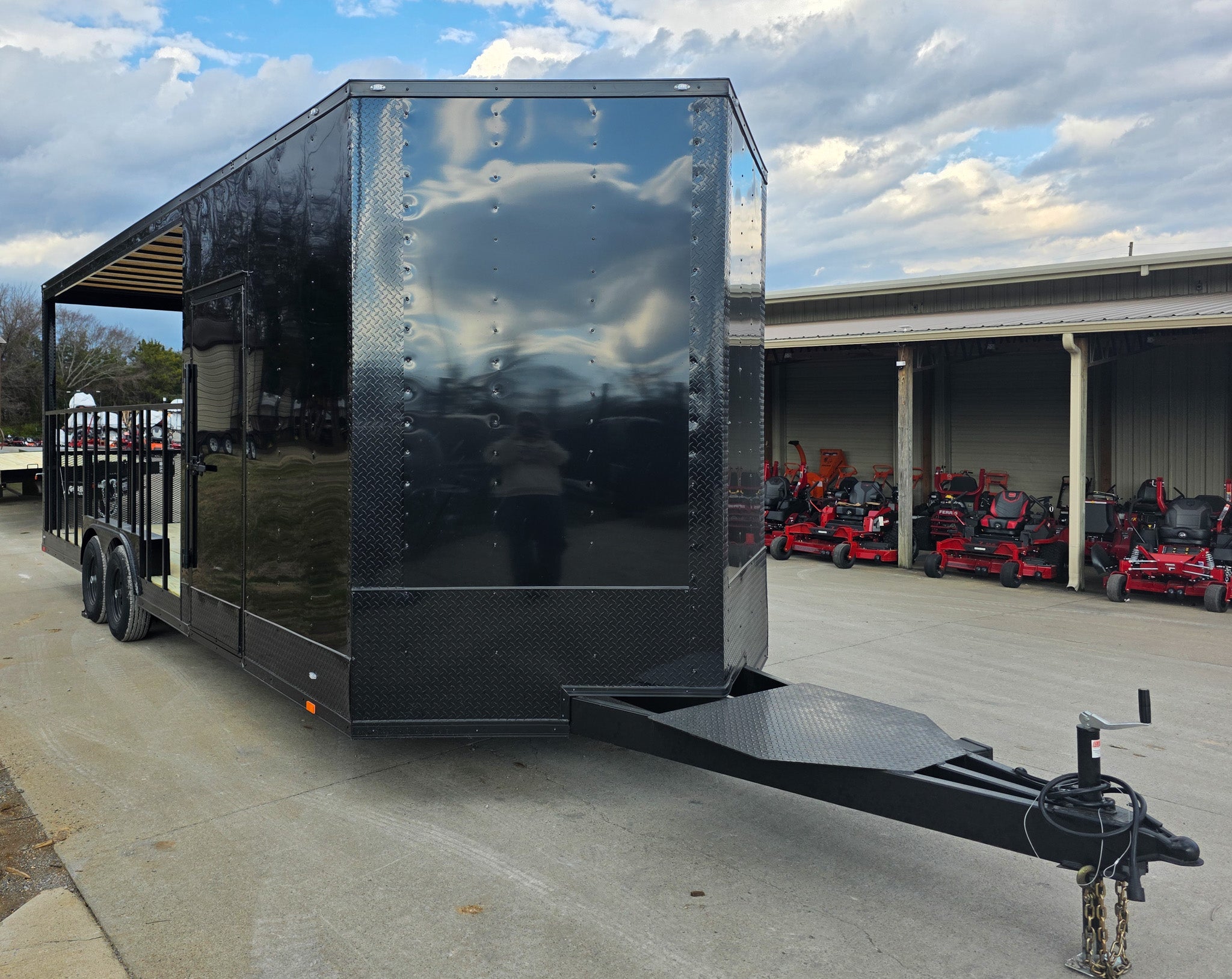 8.5×24 Black Hybrid Enclosed Trailer (2) 5,200lb Axles 10K GVWR - Image 3