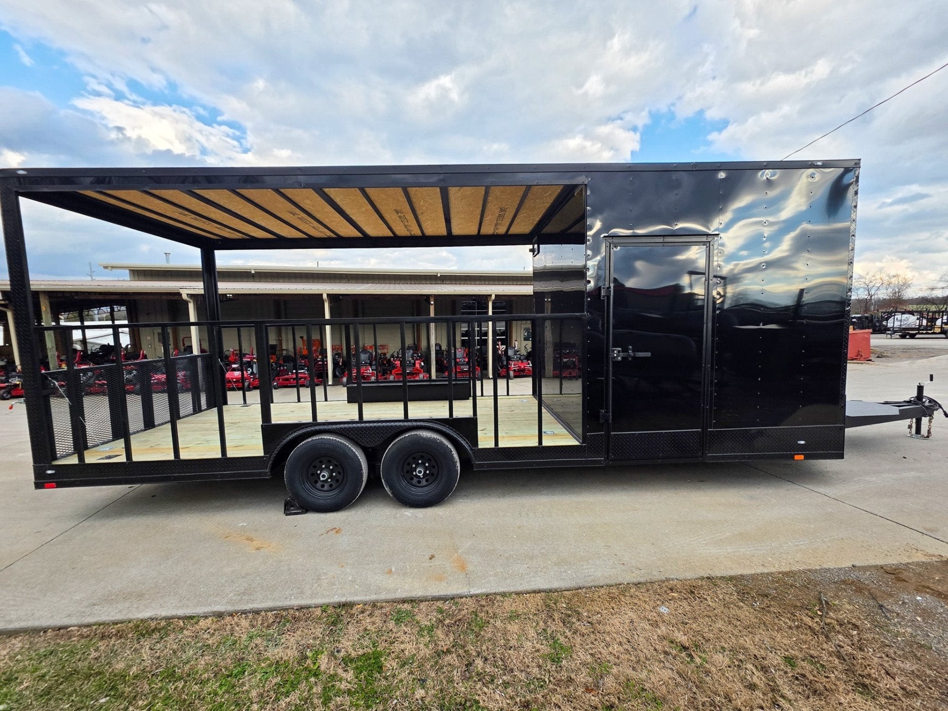 8.5×24 Black Hybrid Enclosed Trailer (2) 5,200lb Axles 10K GVWR - Image 5