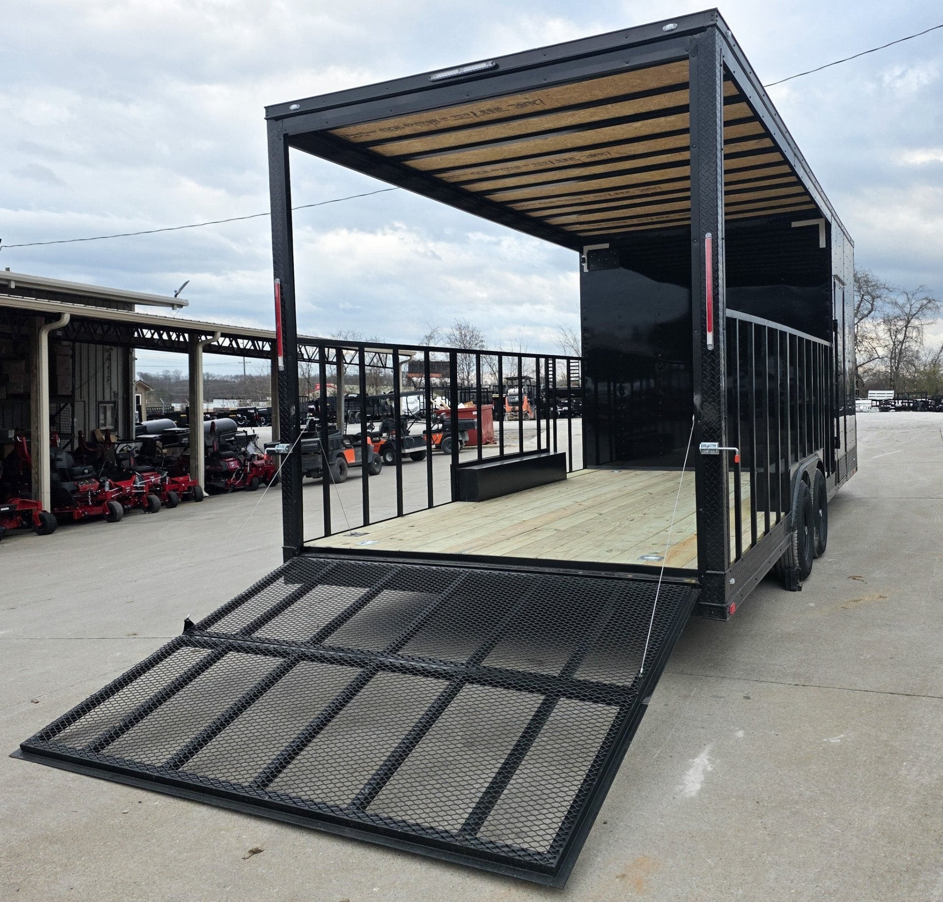 8.5×24 Black Hybrid Enclosed Trailer (2) 5,200lb Axles 10K GVWR - Image 12