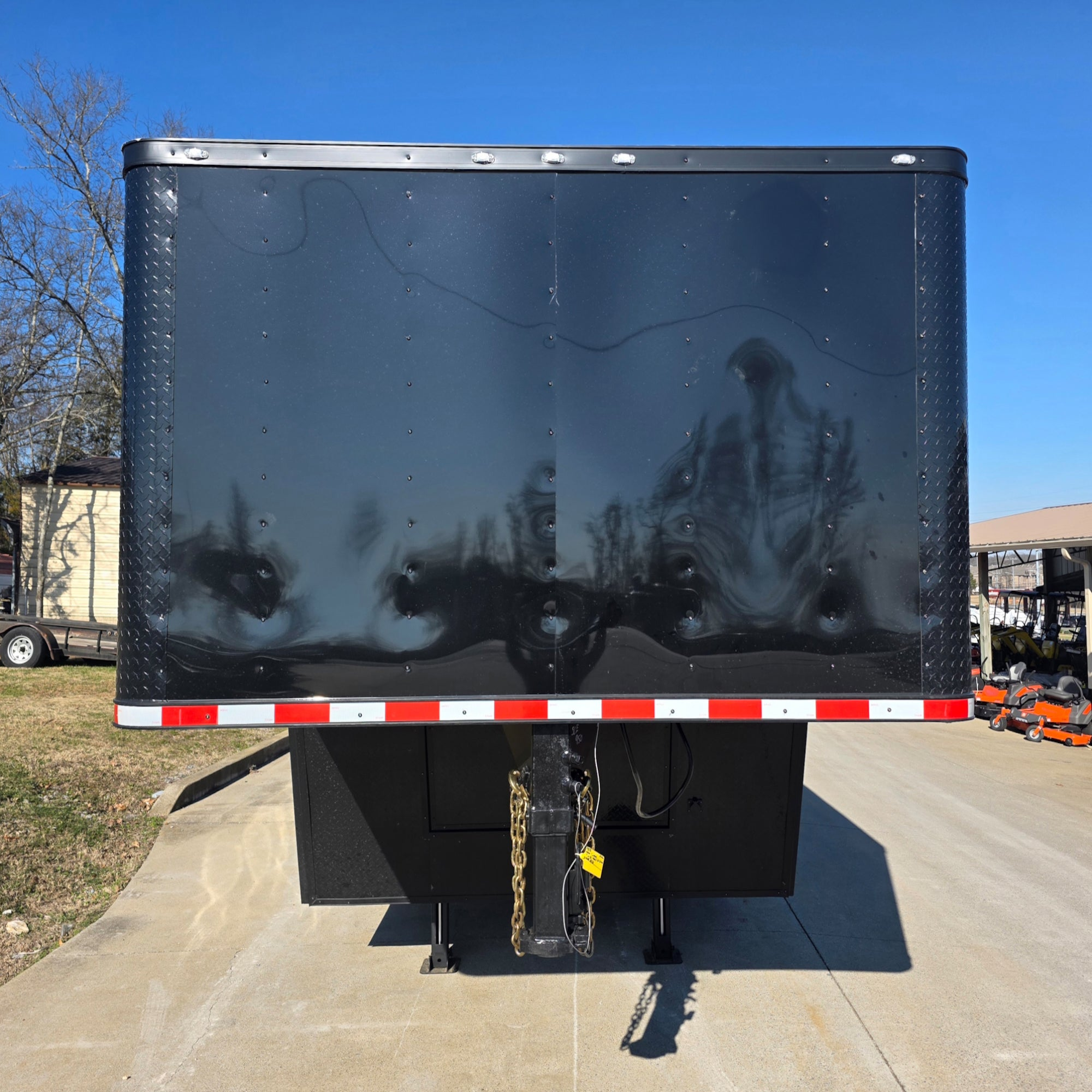 8.5′ X 32′ Gooseneck Hybrid Enclosed Trailer and 16′ Porch With Fold Out Gate - Image 2
