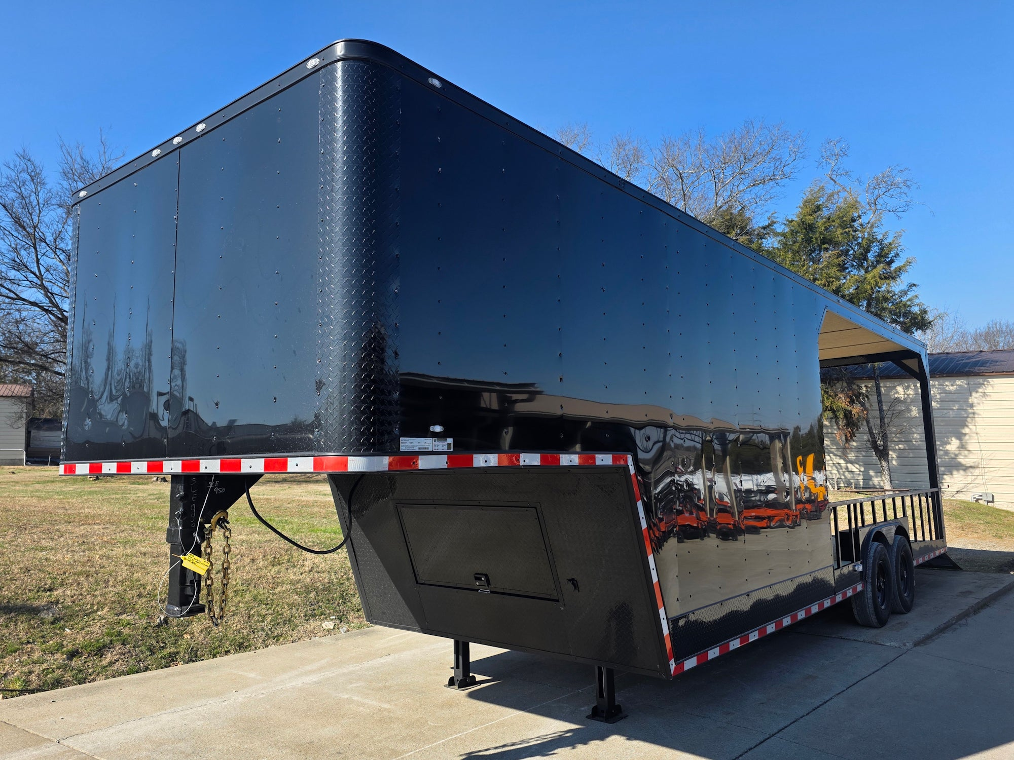 8.5′ X 32′ Gooseneck Hybrid Enclosed Trailer and 16′ Porch With Fold Out Gate