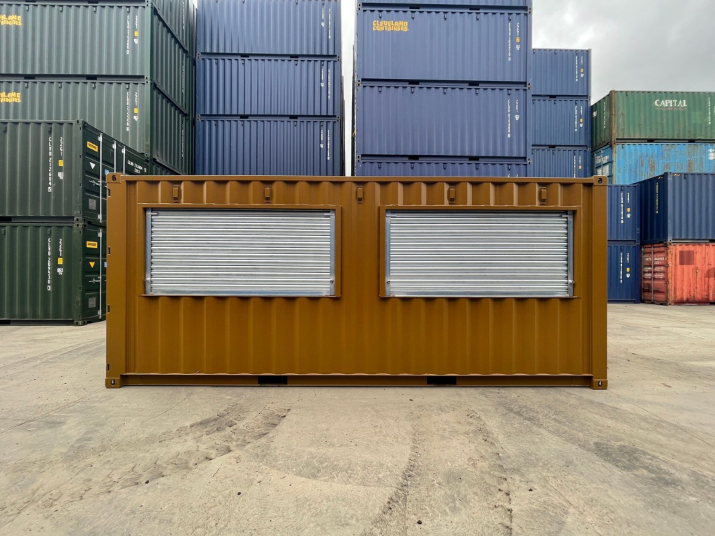 20ft Converted Container Bar – Fully Customized Outdoor Serving Unit