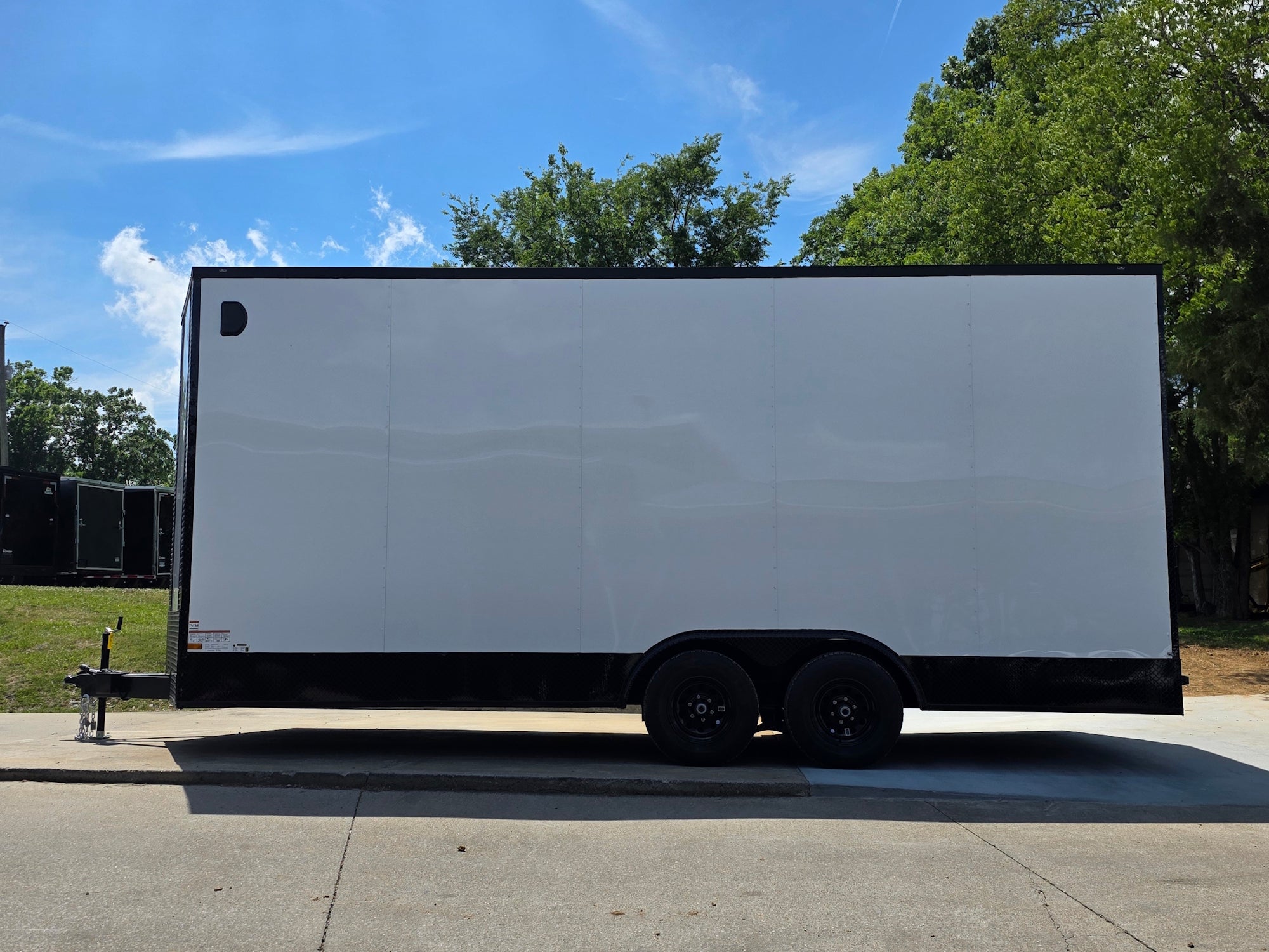 8.5’x20′ White V-Nose Enclosed Trailer with Blackout Package 2-5200lb Axles - Image 2