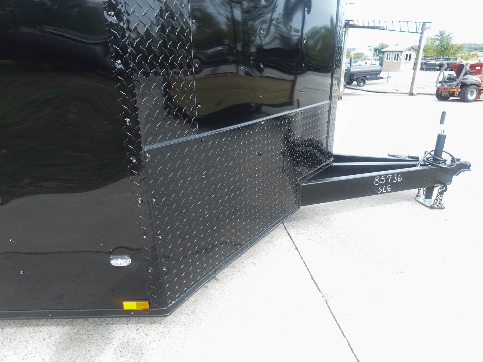 8.5×24 Hybrid Enclosed Trailer V-Nose (2) 7,000lb Axles Storage - Image 11