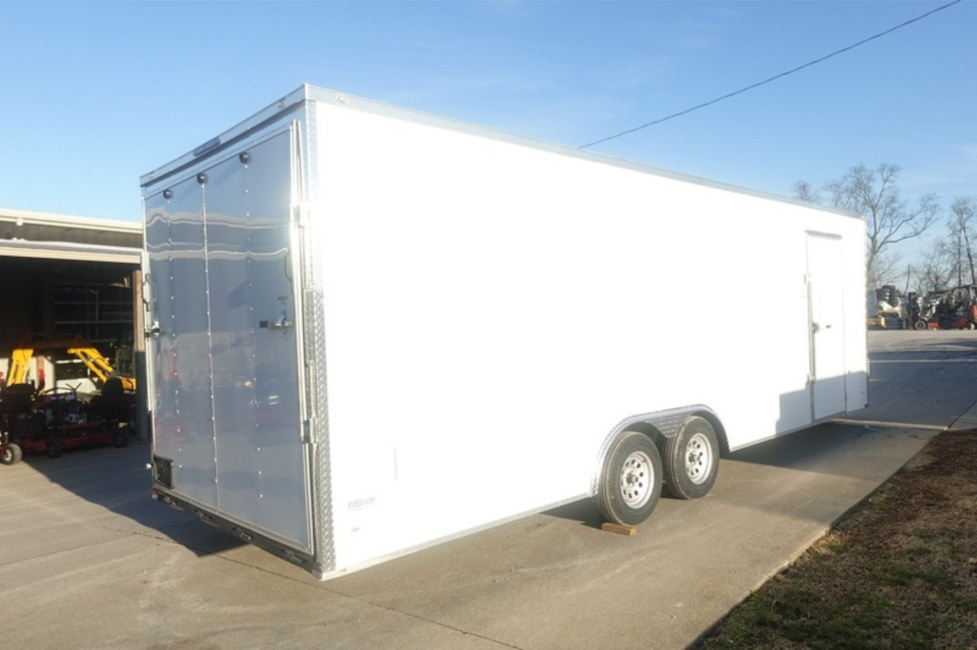 8.5×24 White V-Nose Enclosed Trailer (2) 3500lb Axles 7K GVWR - Image 8