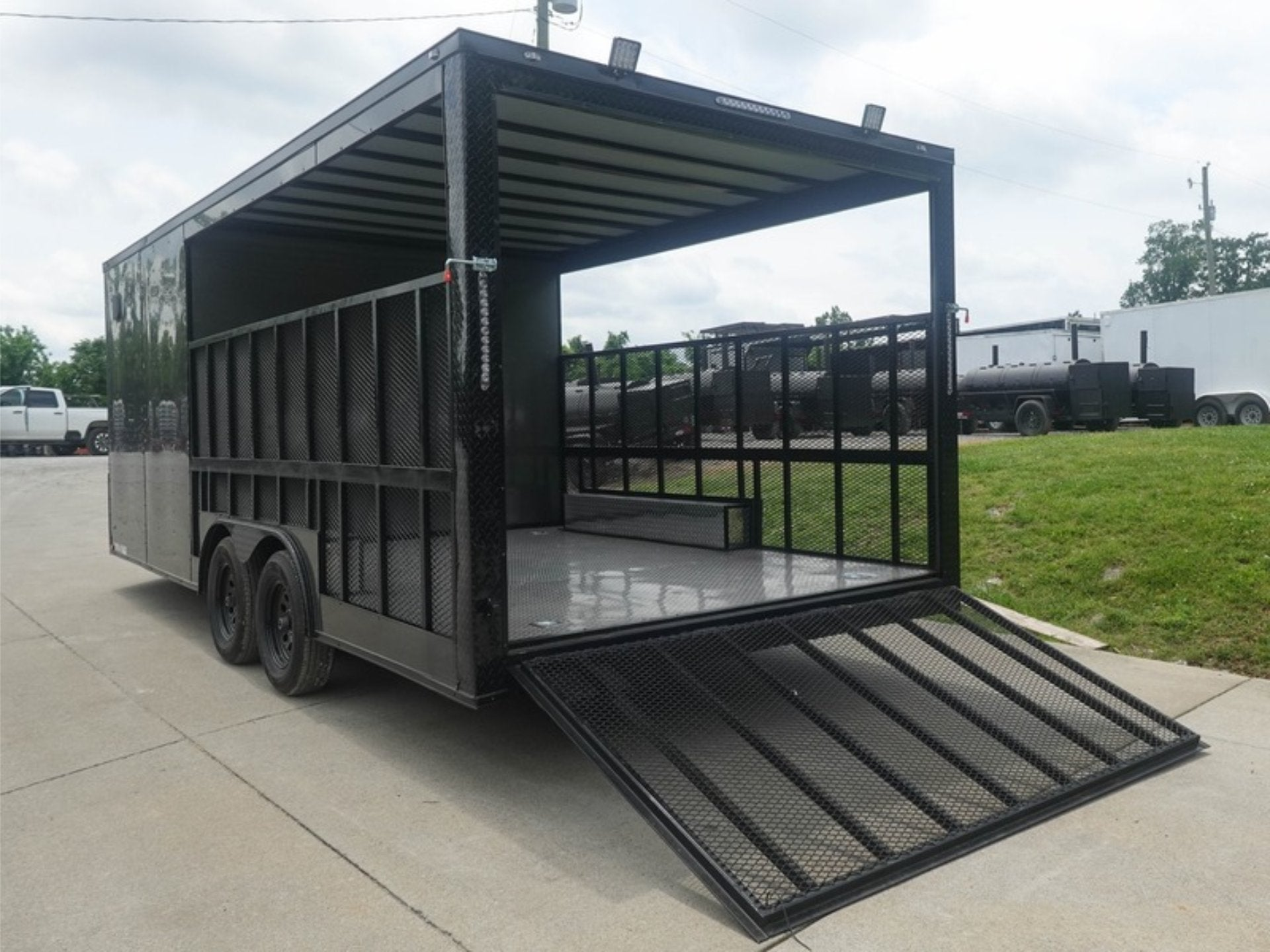 8.5×20 Charcoal Blackout Trim VNose Hybrid Enclosed Trailer Roof (2) 3500lb Axles 50 AMP Electrical Package - Image 13