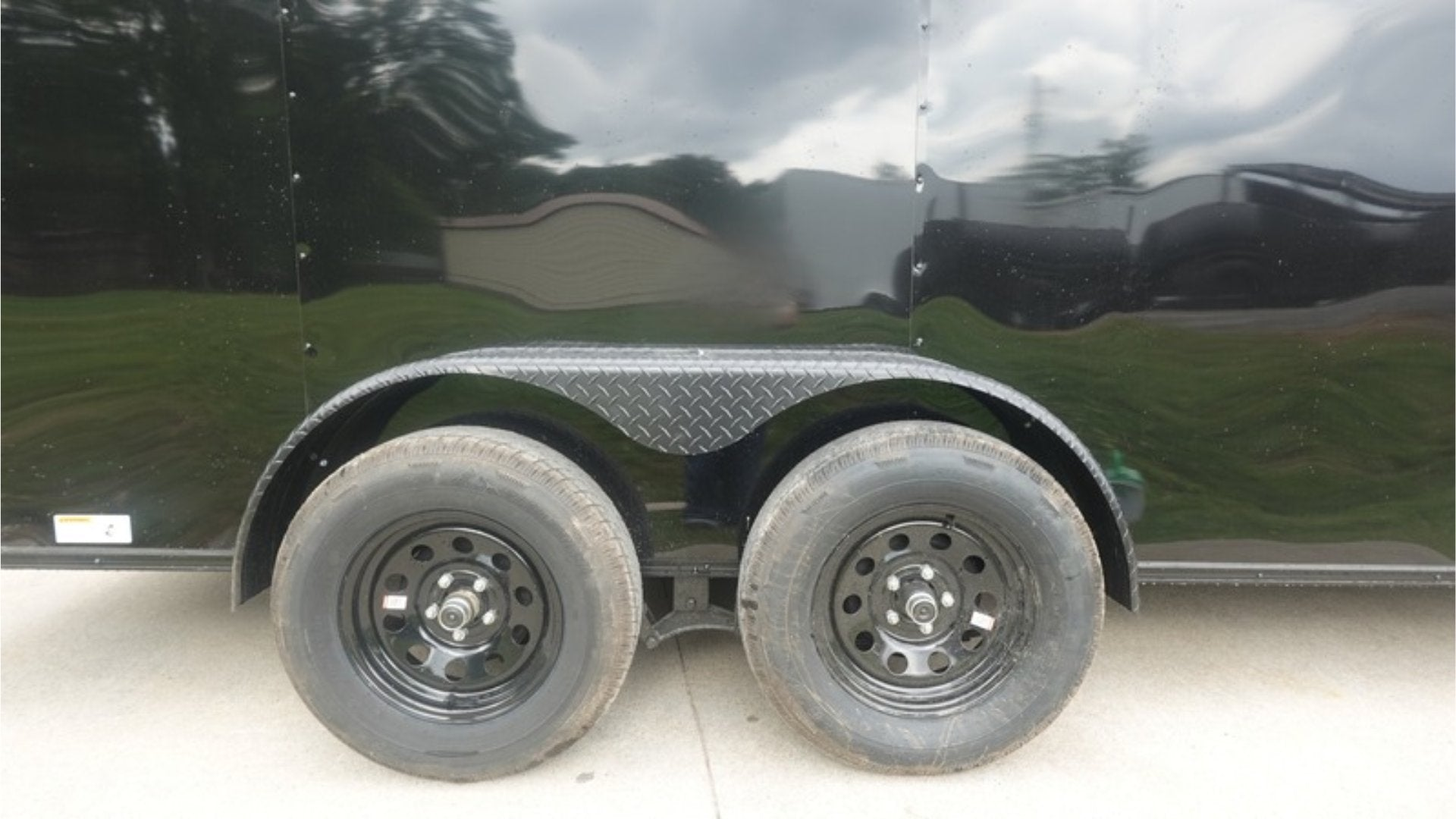 7×16 Enclosed Trailer Black V-Nose Blackout Pkg Tandem Axle Storage 6.4 Interior Height - Image 10