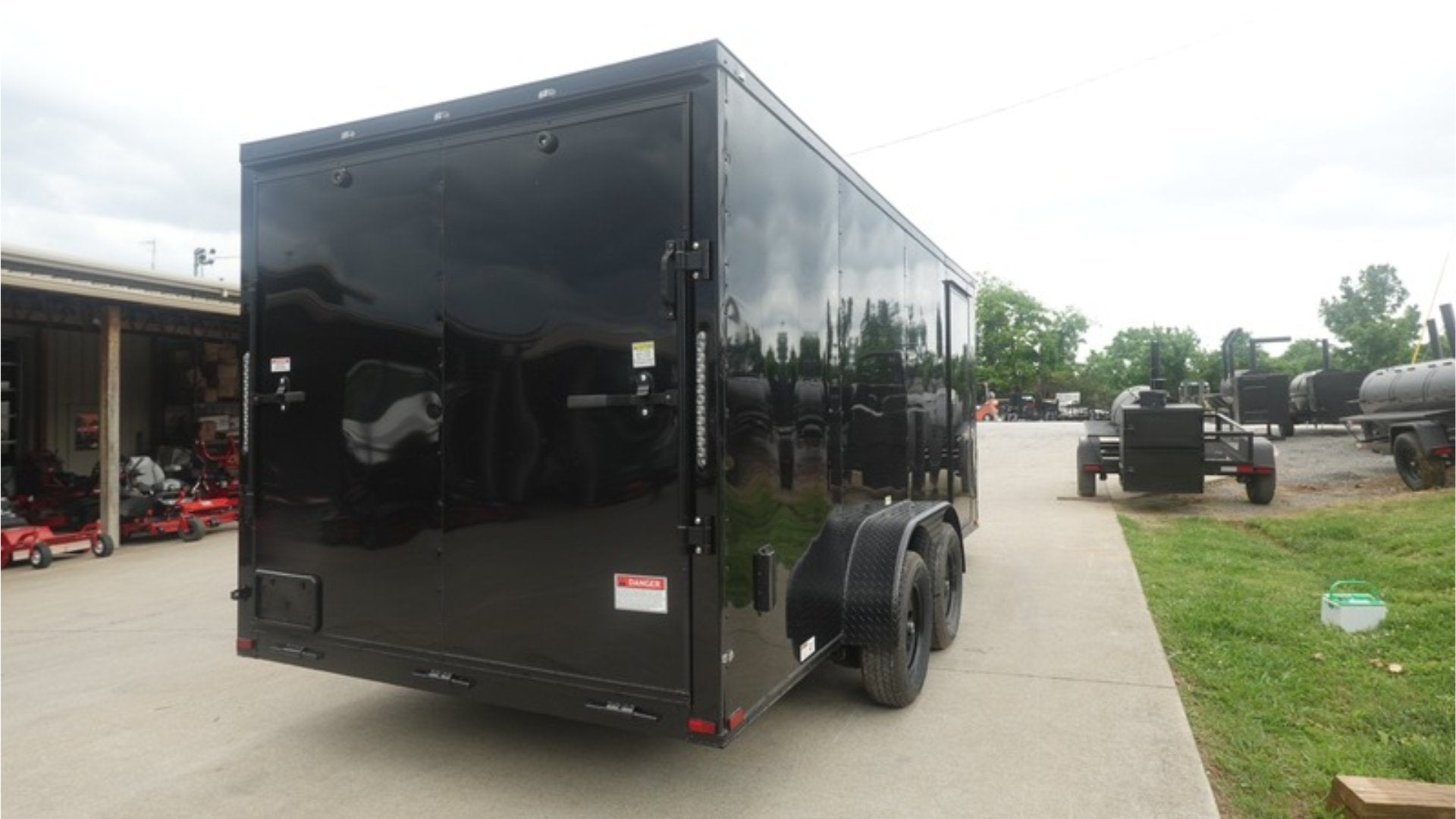 7×16 Enclosed Trailer Black V-Nose Blackout Pkg Tandem Axle Storage 6.4 Interior Height - Image 4
