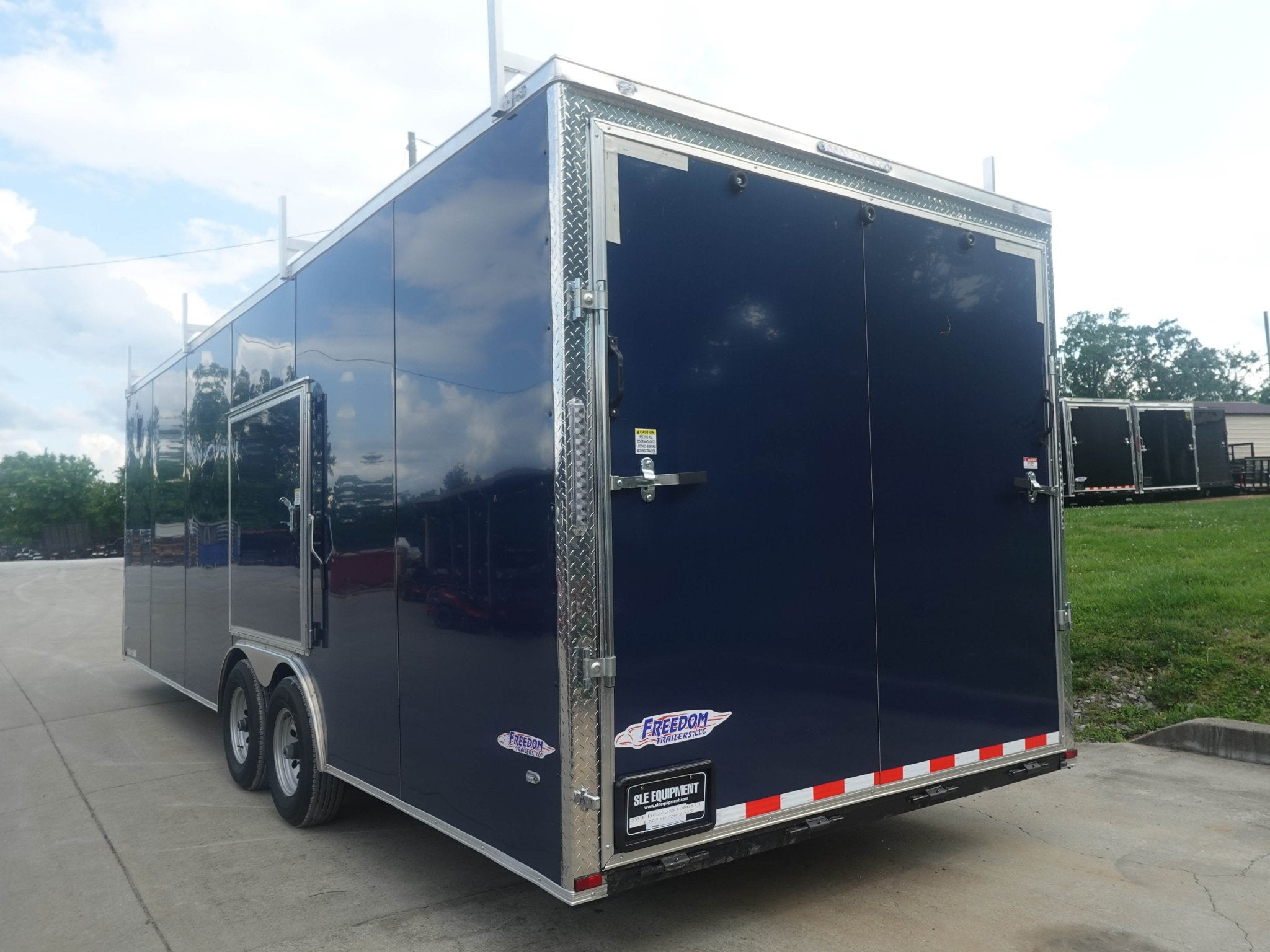 8.5×24 Blue V-Nose Slant Top Enclosed Trailer (2) 5200lb Axles Ladder Racks - Image 8