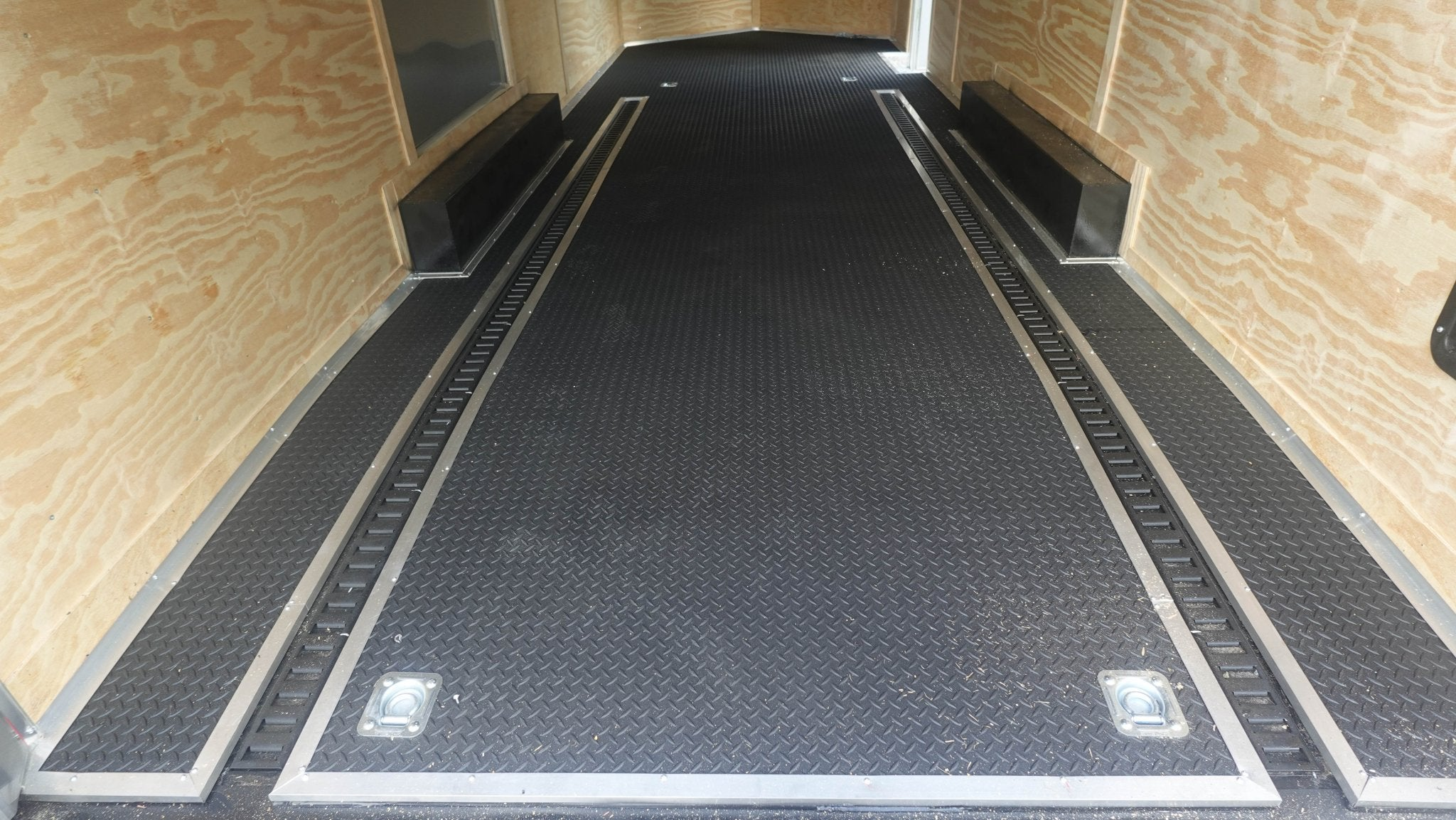 8.5×24 Blue V-Nose Slant Top Enclosed Trailer (2) 5200lb Axles Ladder Racks - Image 12