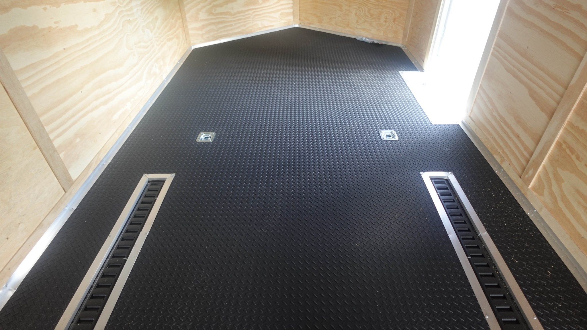 8.5×24 Blue V-Nose Slant Top Enclosed Trailer (2) 5200lb Axles Ladder Racks - Image 13
