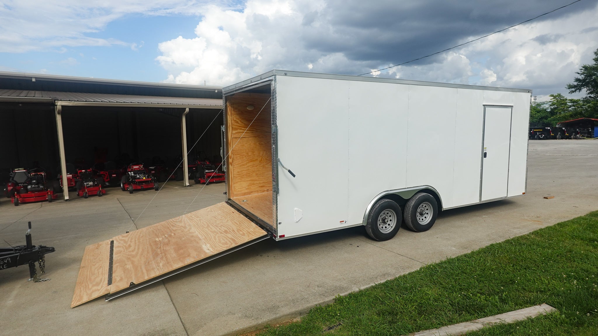 8.5×20 White Enclosed Trailer (2) 5200LB With 7 Interior Height 10K GVWR - Image 7