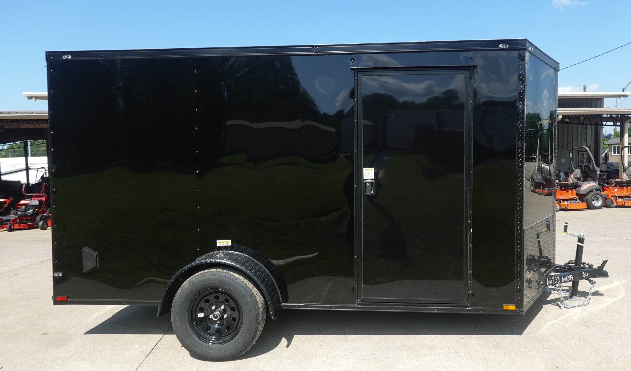 6×12 Enclosed Trailer Black V-Nose Blackout Package 3,500lb Axle Storage - Image 4