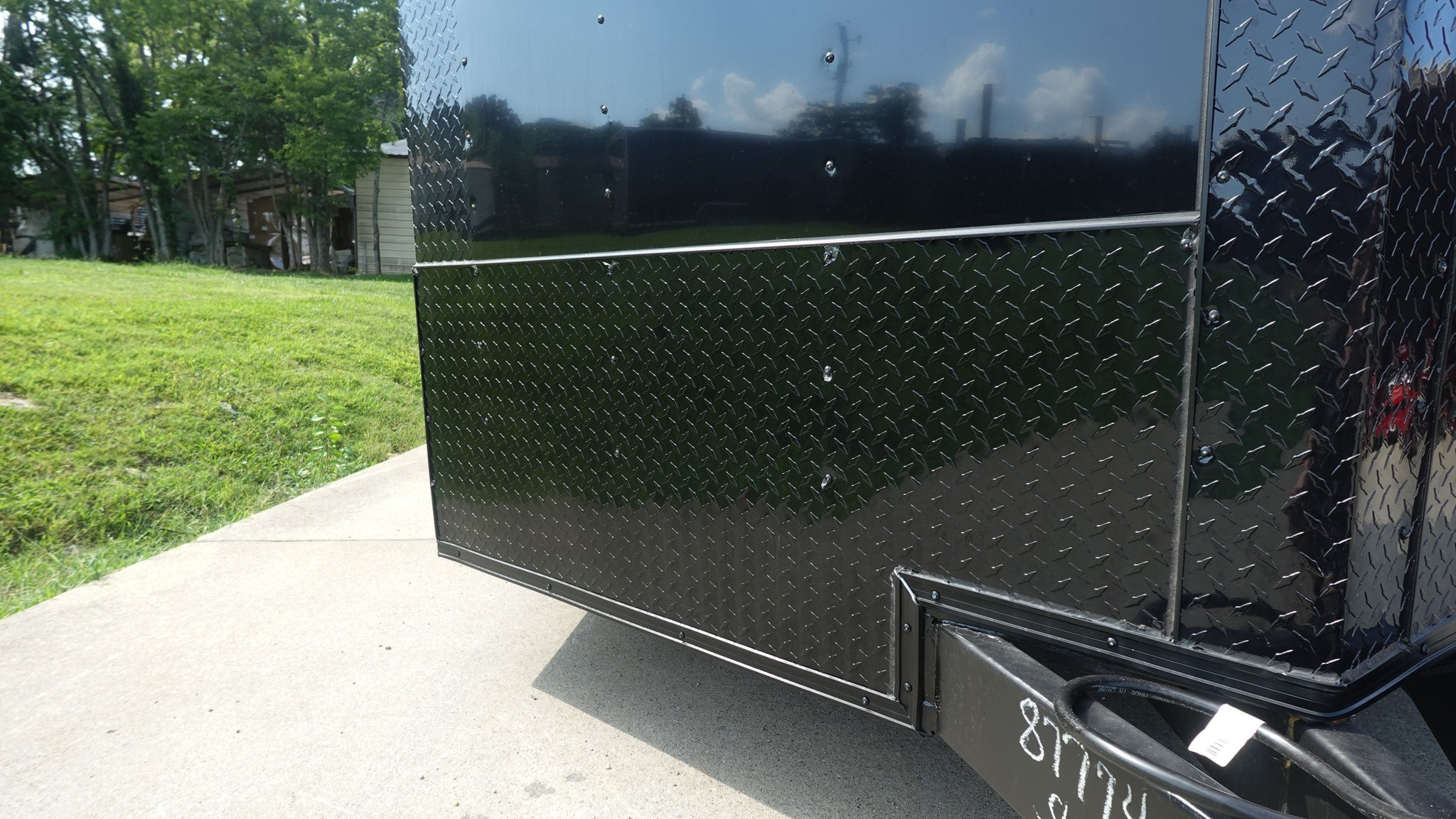8.5×24 V-Nose Enclosed Trailer (2) 7000LB Axles with Wench Lift 14K GVWR - Image 15