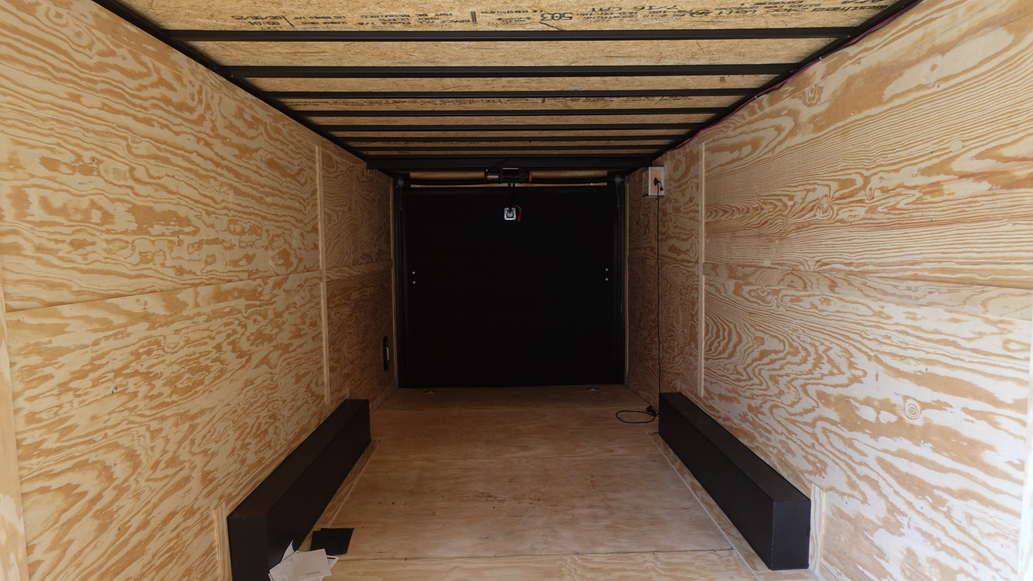 8.5×24 V-Nose Enclosed Trailer (2) 7000LB Axles with Wench Lift 14K GVWR - Image 24