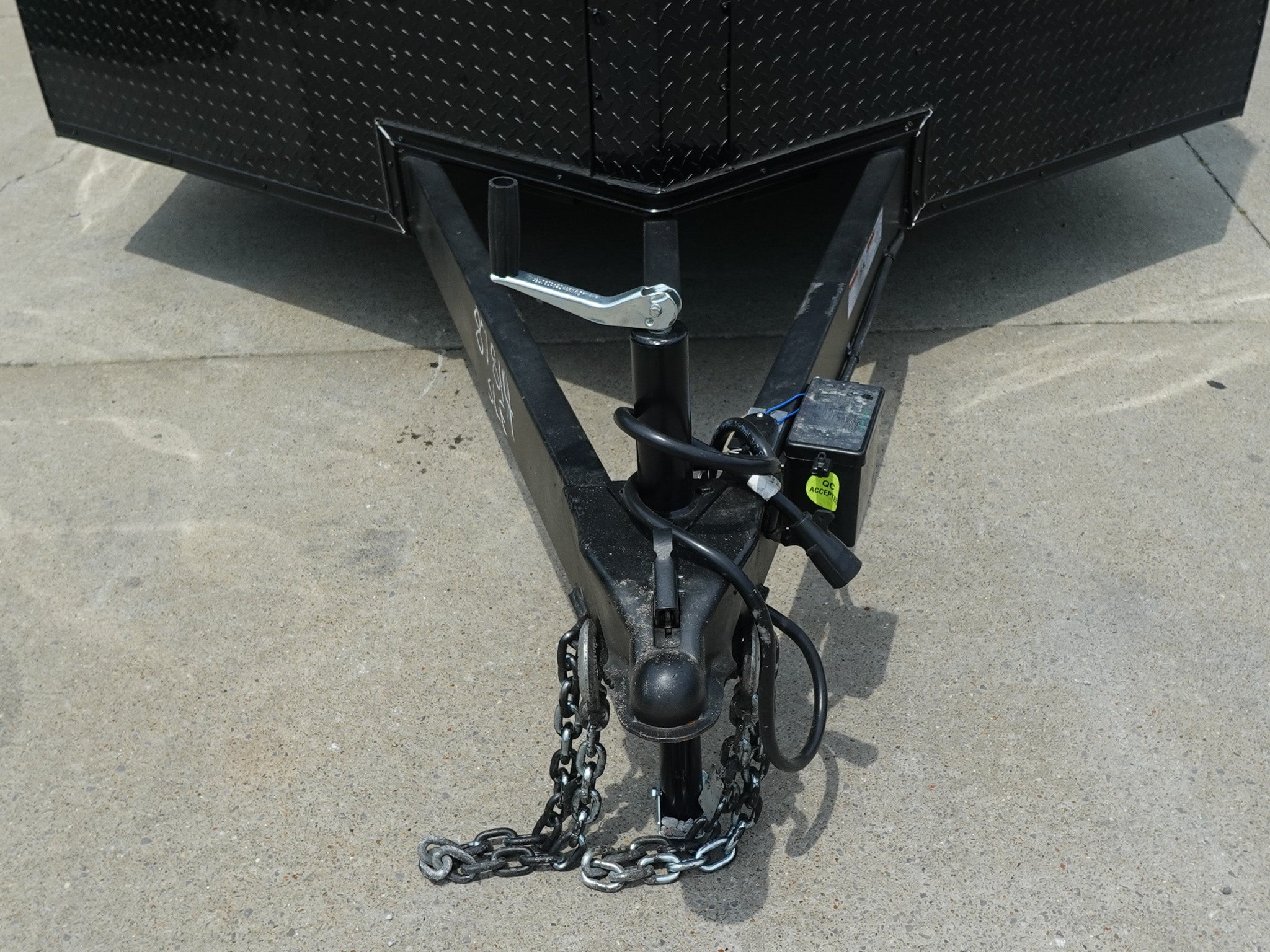 8.5×24 Black W/Black Out Hybrid Enclosed Trailer V-Nose (2) 7,000lb With Rails - Image 21