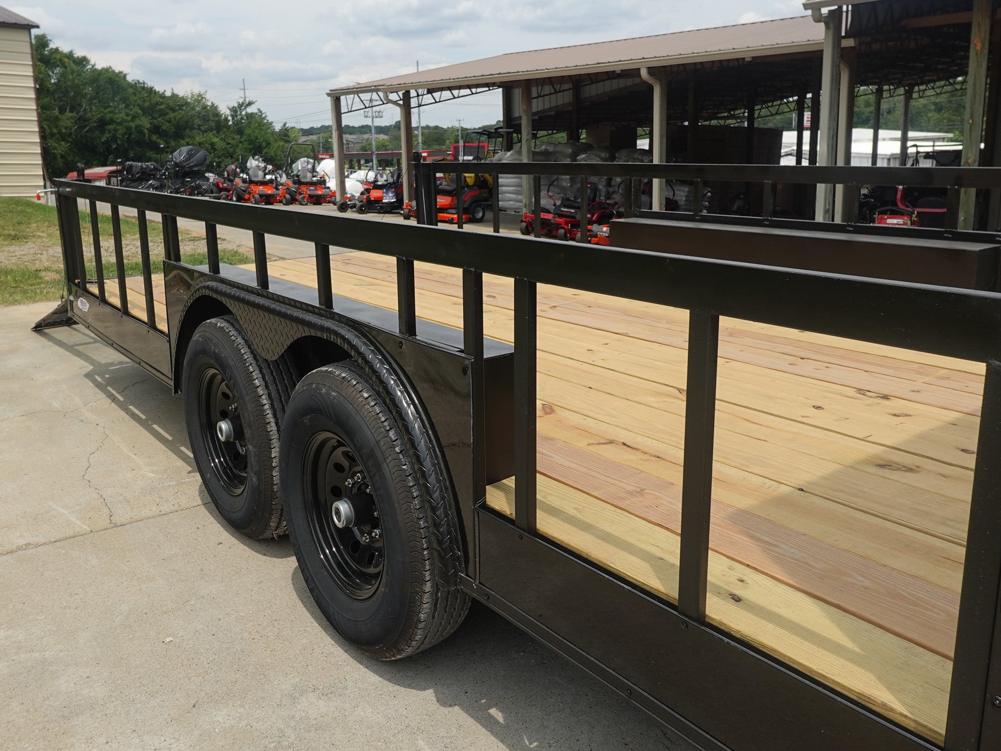 8.5×24 Black W/Black Out Hybrid Enclosed Trailer V-Nose (2) 7,000lb With Rails - Image 22
