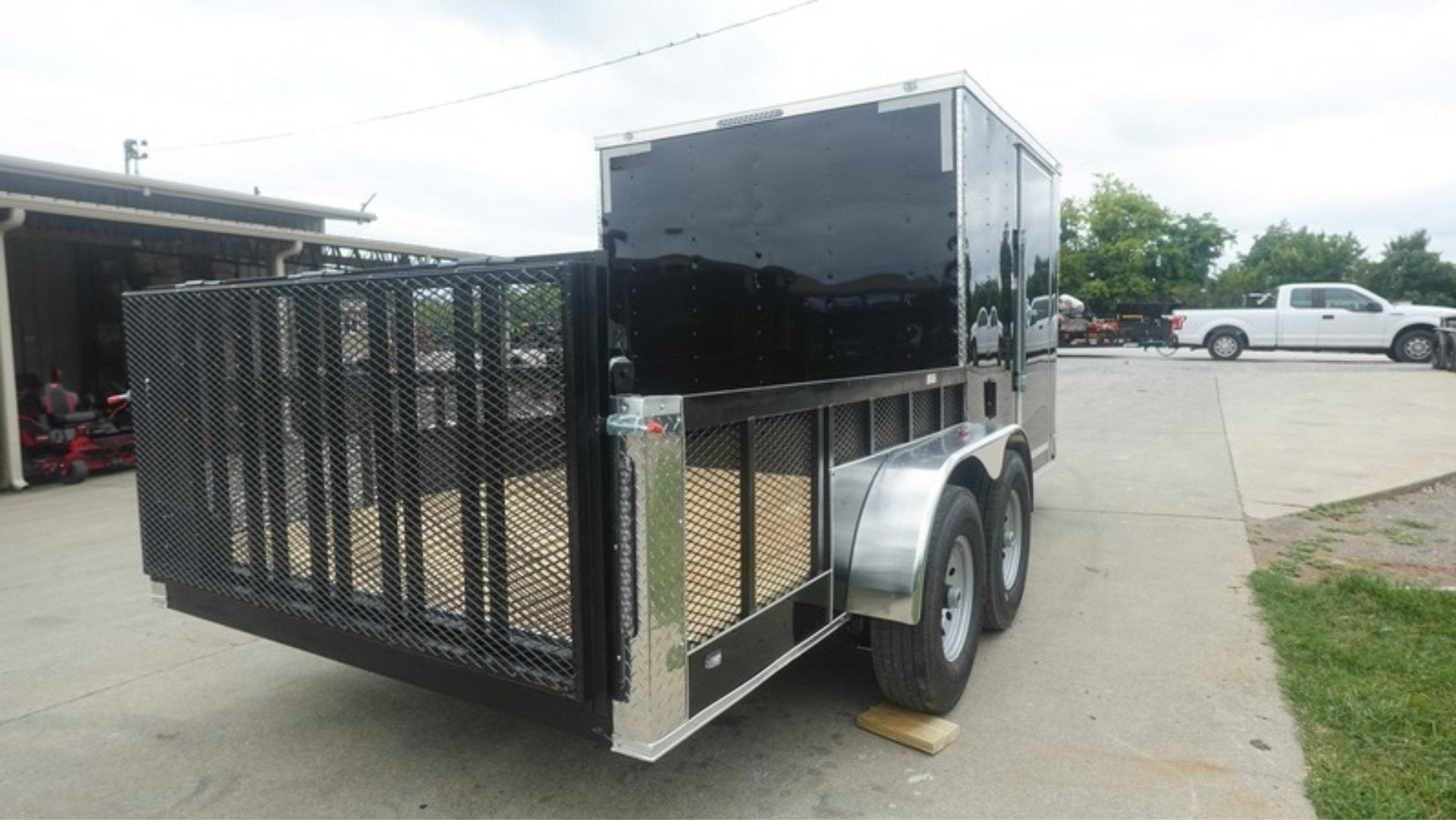 7×16 Black Hybrid Enclosed Trailer (2) 7000LB Axles Storage 14 Ply Tires - Image 6
