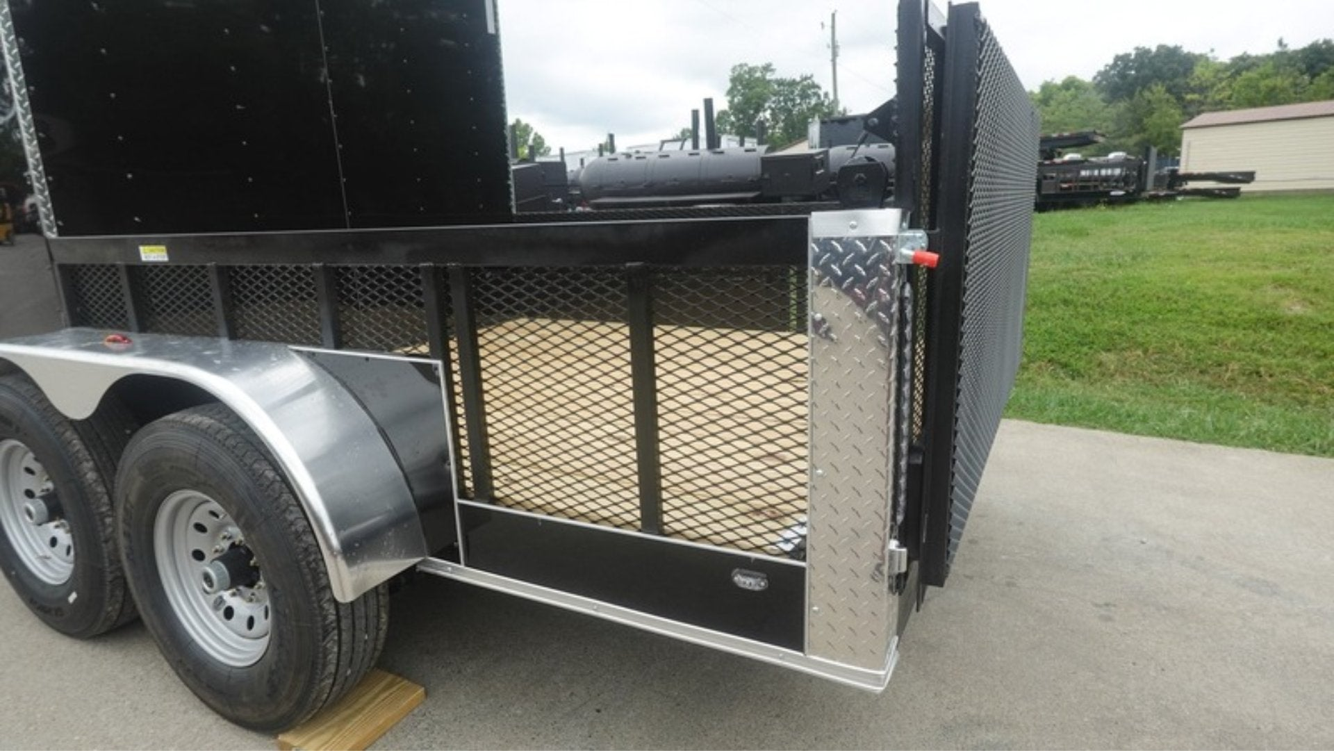 7×16 Black Hybrid Enclosed Trailer (2) 7000LB Axles Storage 14 Ply Tires - Image 12