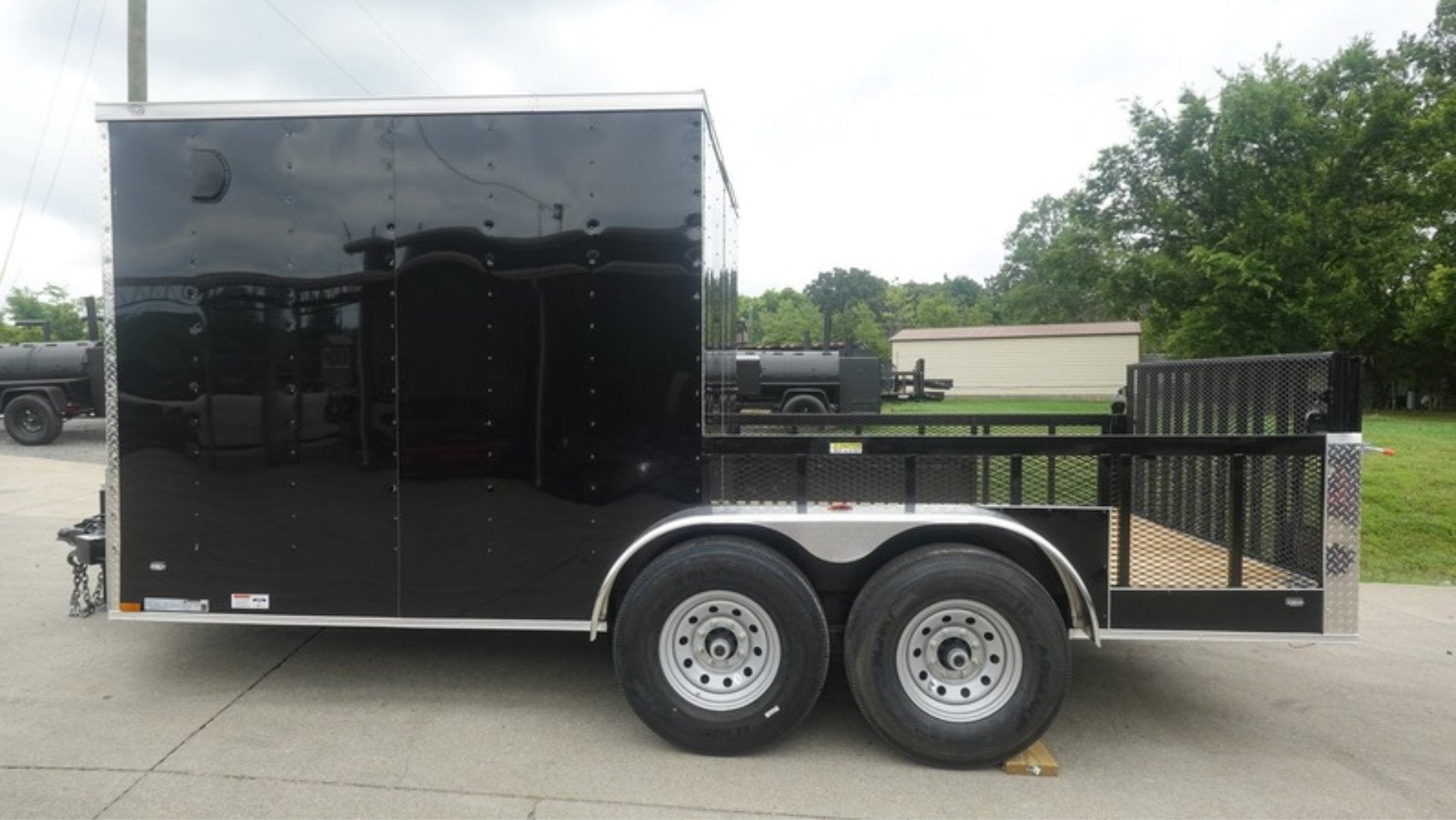 7×16 Black Hybrid Enclosed Trailer (2) 7000LB Axles Storage 14 Ply Tires - Image 5