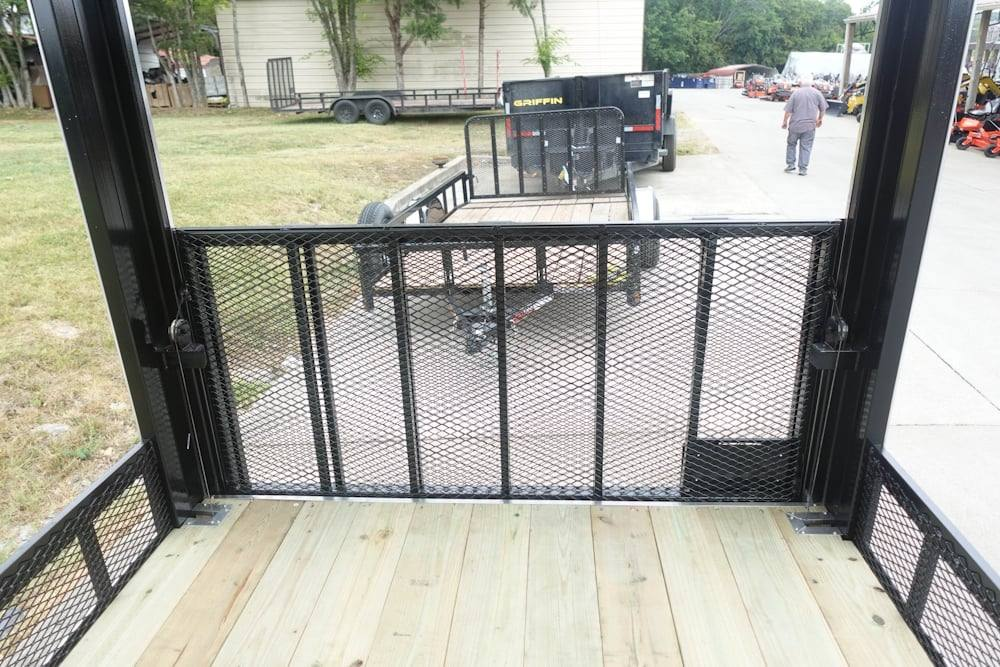 Enclosed Trailer 7′ X 20′ Red Hybrid Motorcycle Event With Roof - Image 13