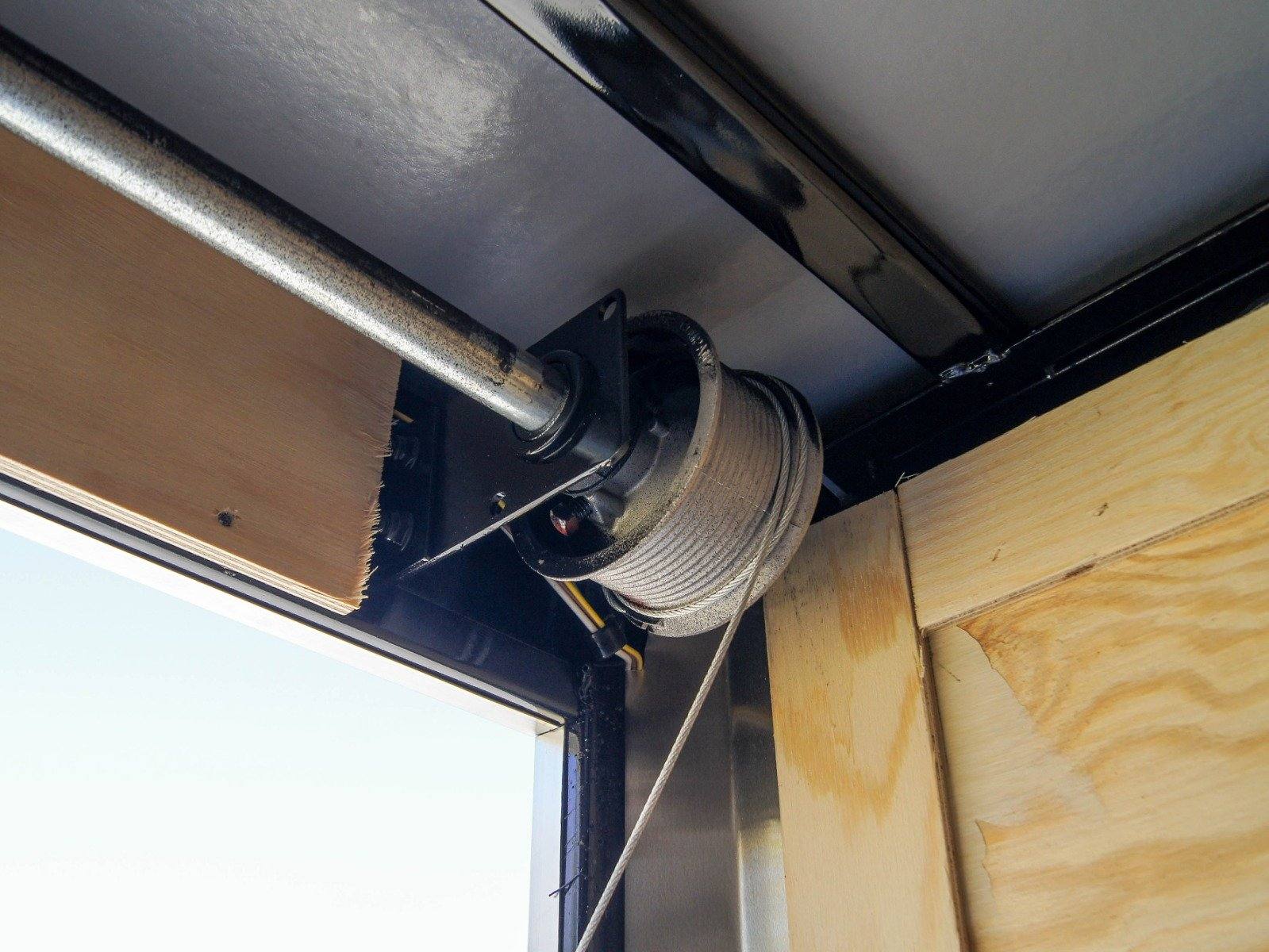 6×14 White Slant Top V-Nose Enclosed Trailer 3,500lb Axle - Image 13