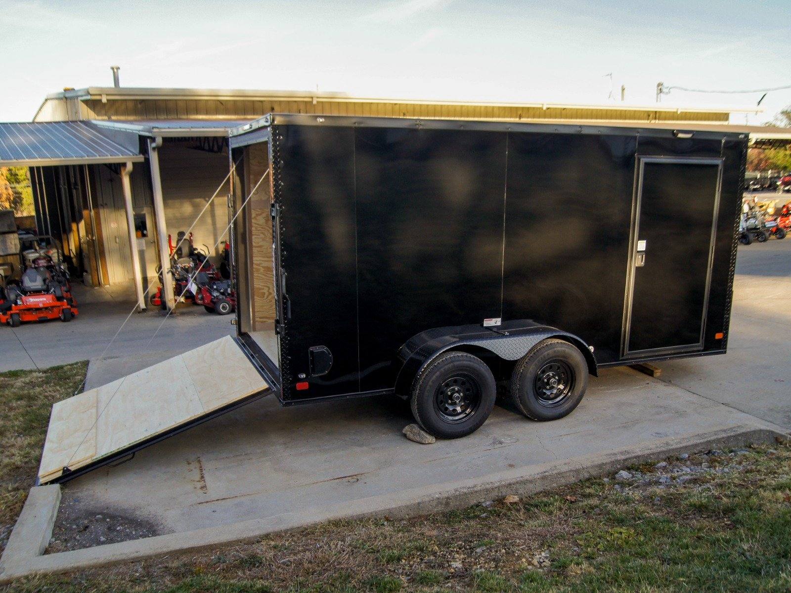 7×14 Enclosed Trailer Black V-Nose Blackout Package Storage (2) 3,500lb Axles - Image 15