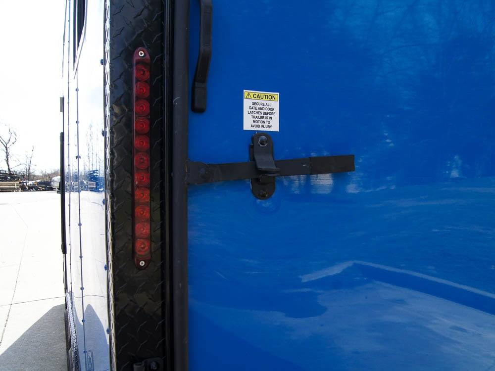 8.5×18 Blue V-Nose Slant Top Enclosed Trailer with Blackout Package - Image 14