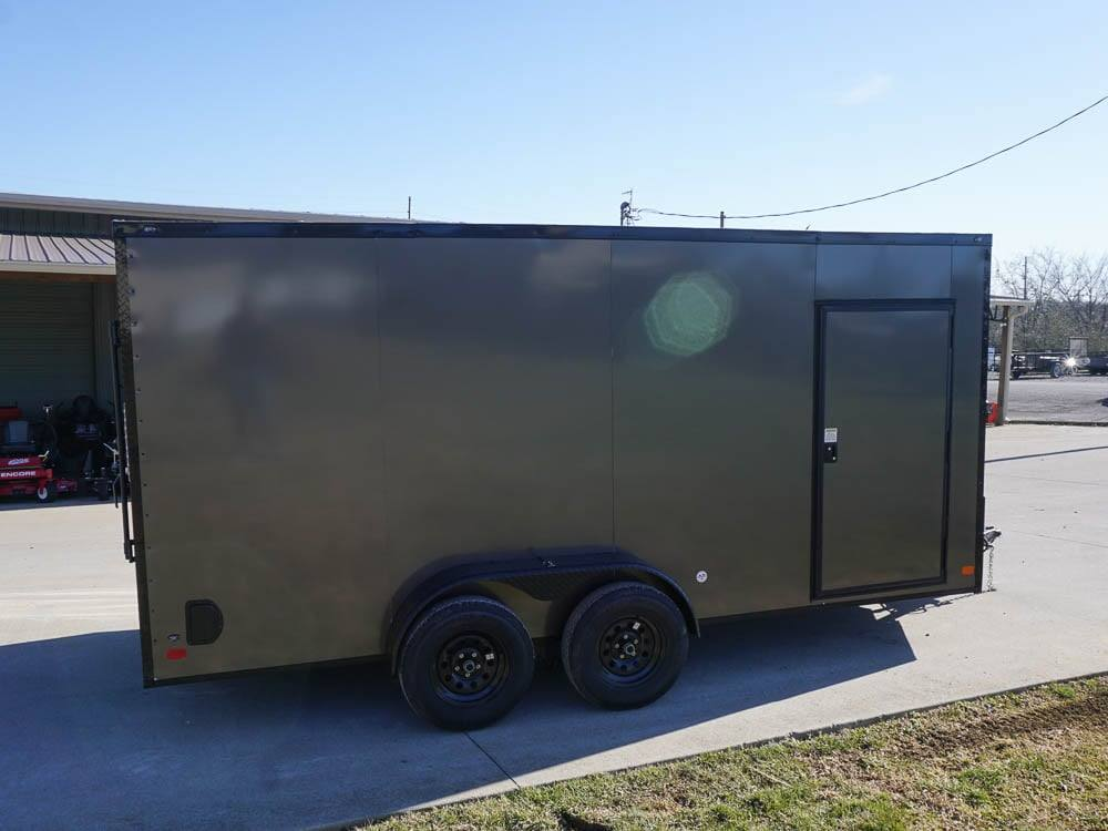 7×16 Enclosed Trailer Charcoal V-Nose Blackout Package Tandem Axle Storage - Image 7