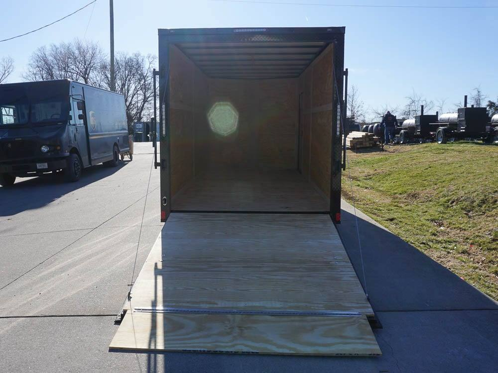7×16 Enclosed Trailer Charcoal V-Nose Blackout Package Tandem Axle Storage - Image 13